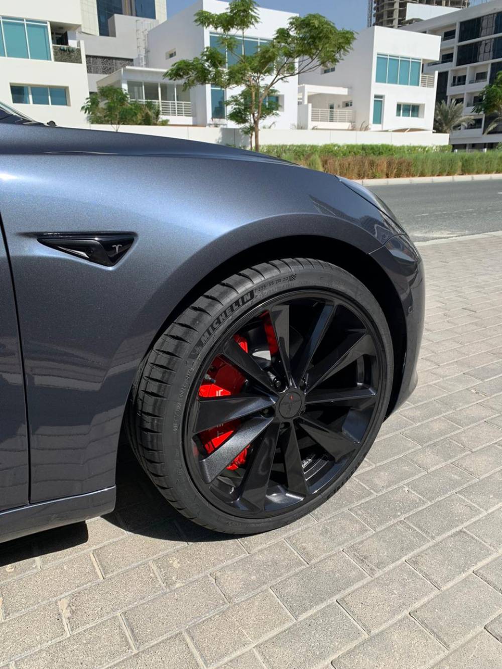 Buy Alloy Wheels Online in Dubai, Saudi Arabia, Oman, Kuwait, and