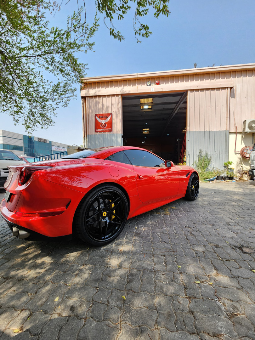 2016 FERRARI CALIFORNIA