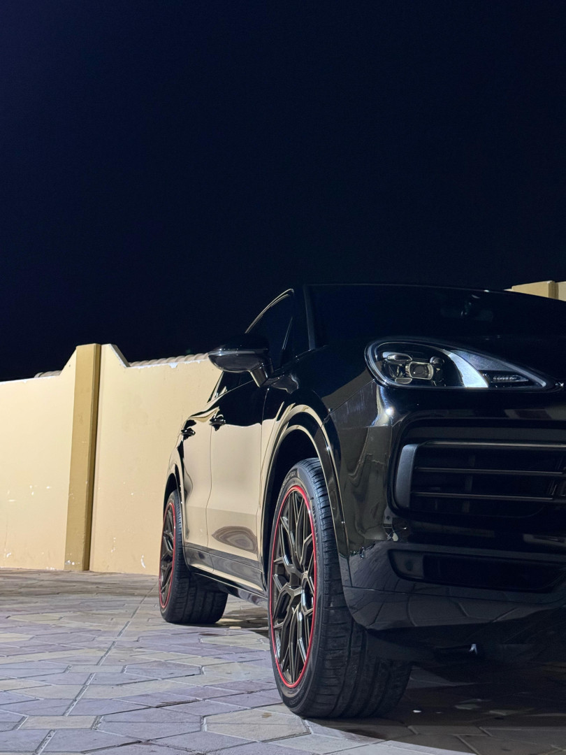 2023 PORSCHE CAYENNE