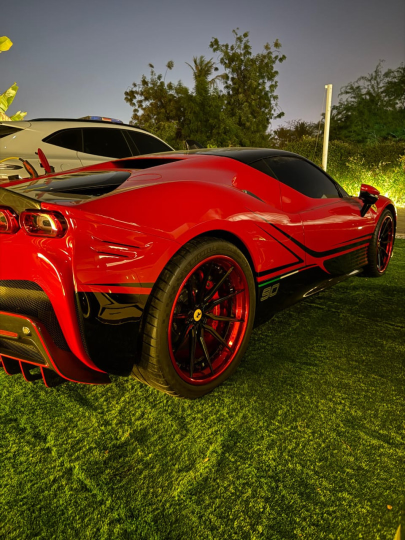 2024 FERRARI SF90 gallery image 4