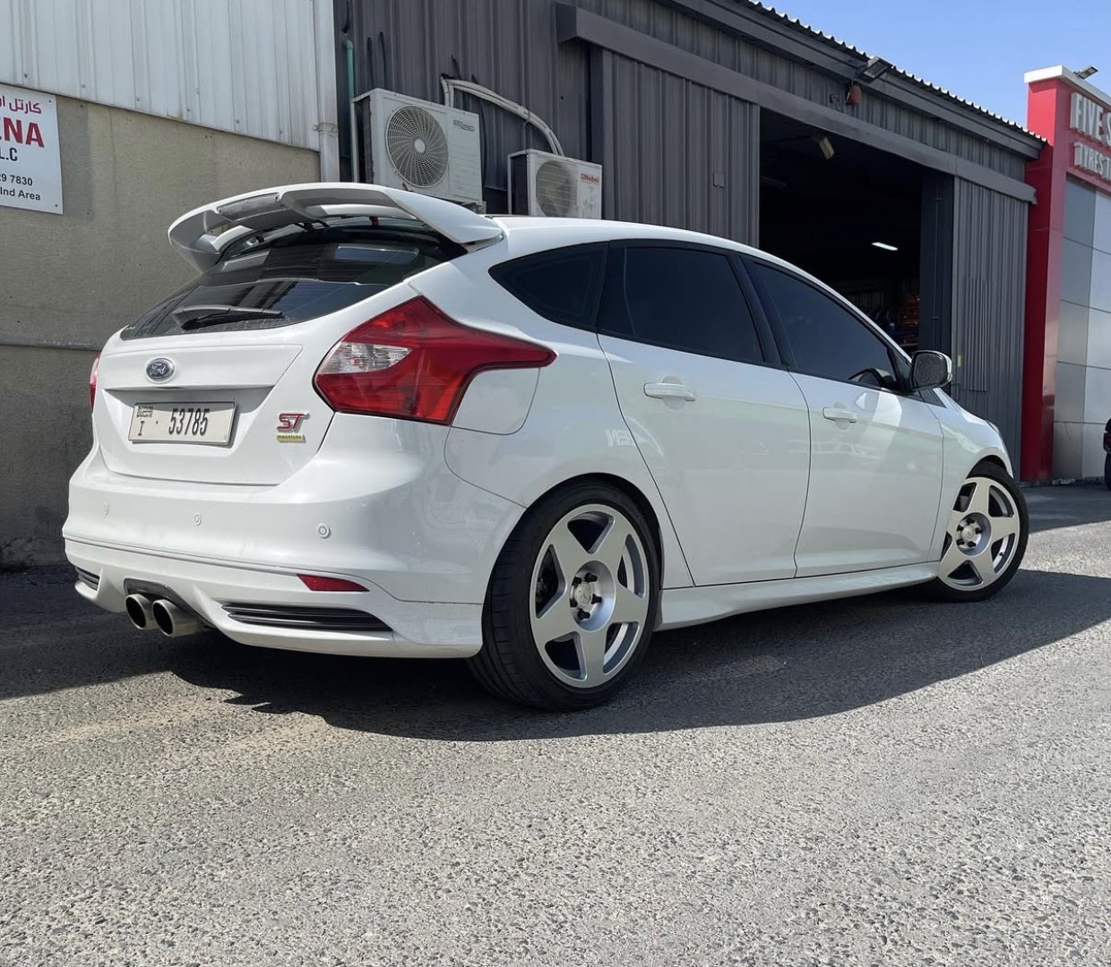 2014 FORD FOCUS fitted with Fifteen52 Tarmac Asphalt Black Wheel