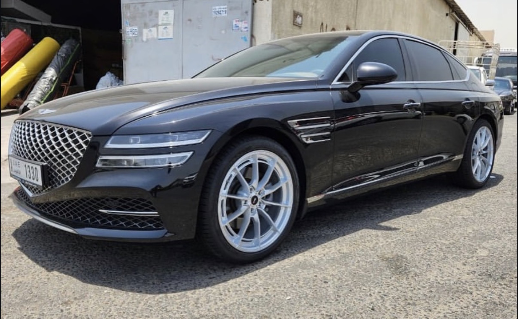 2023 GENESIS G80