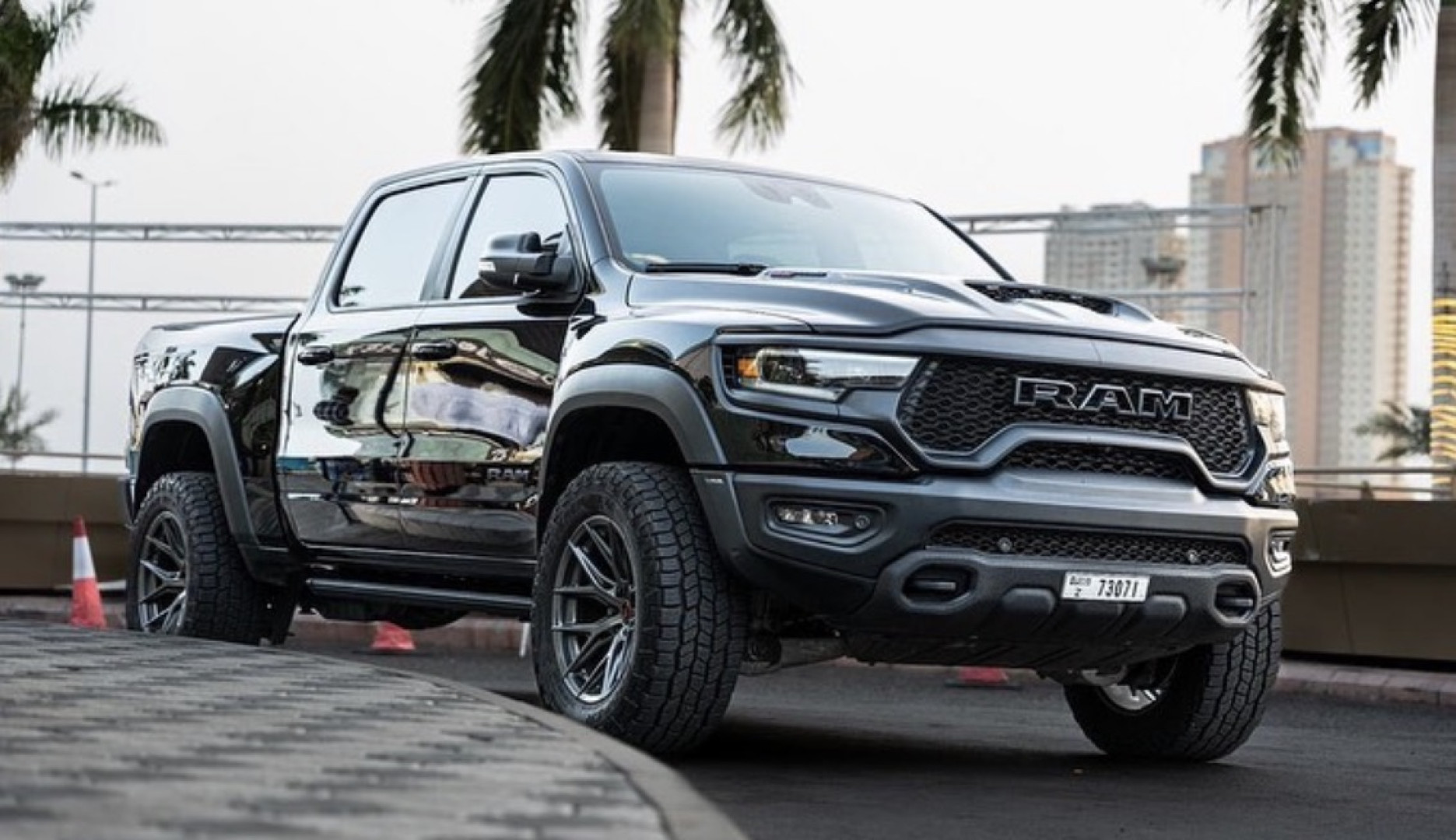 2023 DODGE RAM gallery image 4