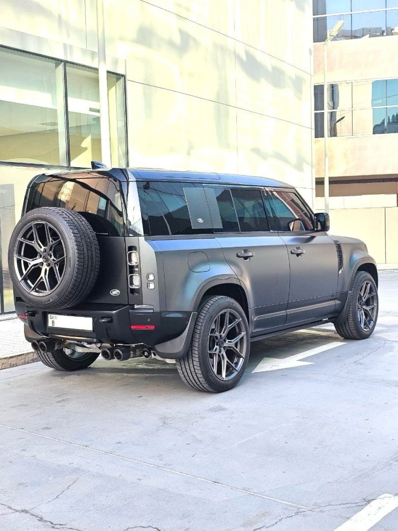 2023 LAND ROVER DEFENDER gallery image 2