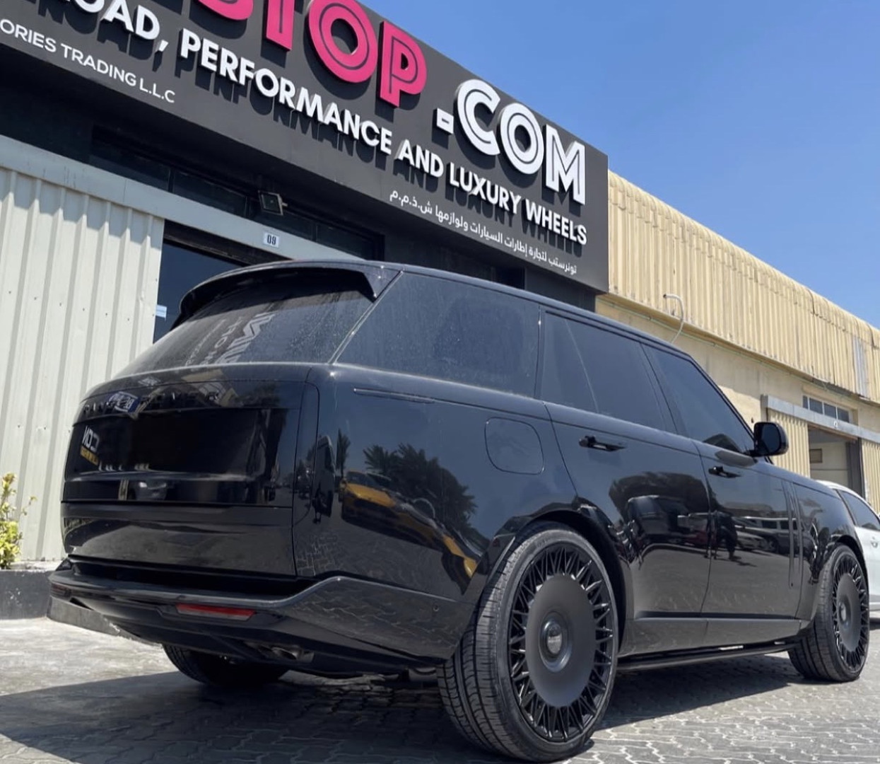 2023 LAND ROVER RANGE ROVER fitted with Vossen Forged S17-18 *Made to Order* Wheel