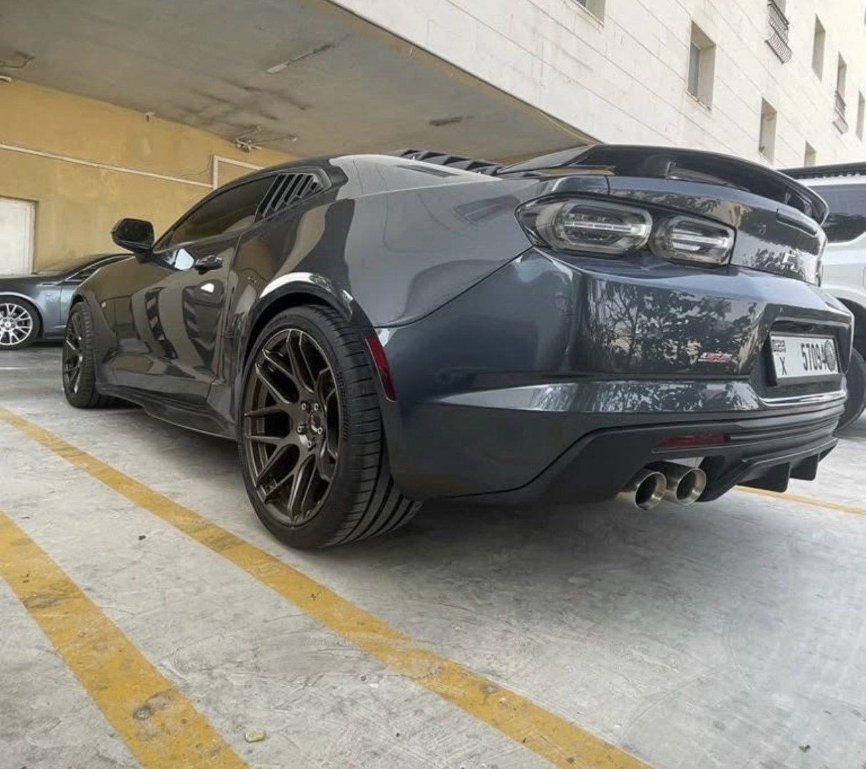 2019 CHEVROLET CAMARO fitted with JR Wheels JR18 Gold Wheel