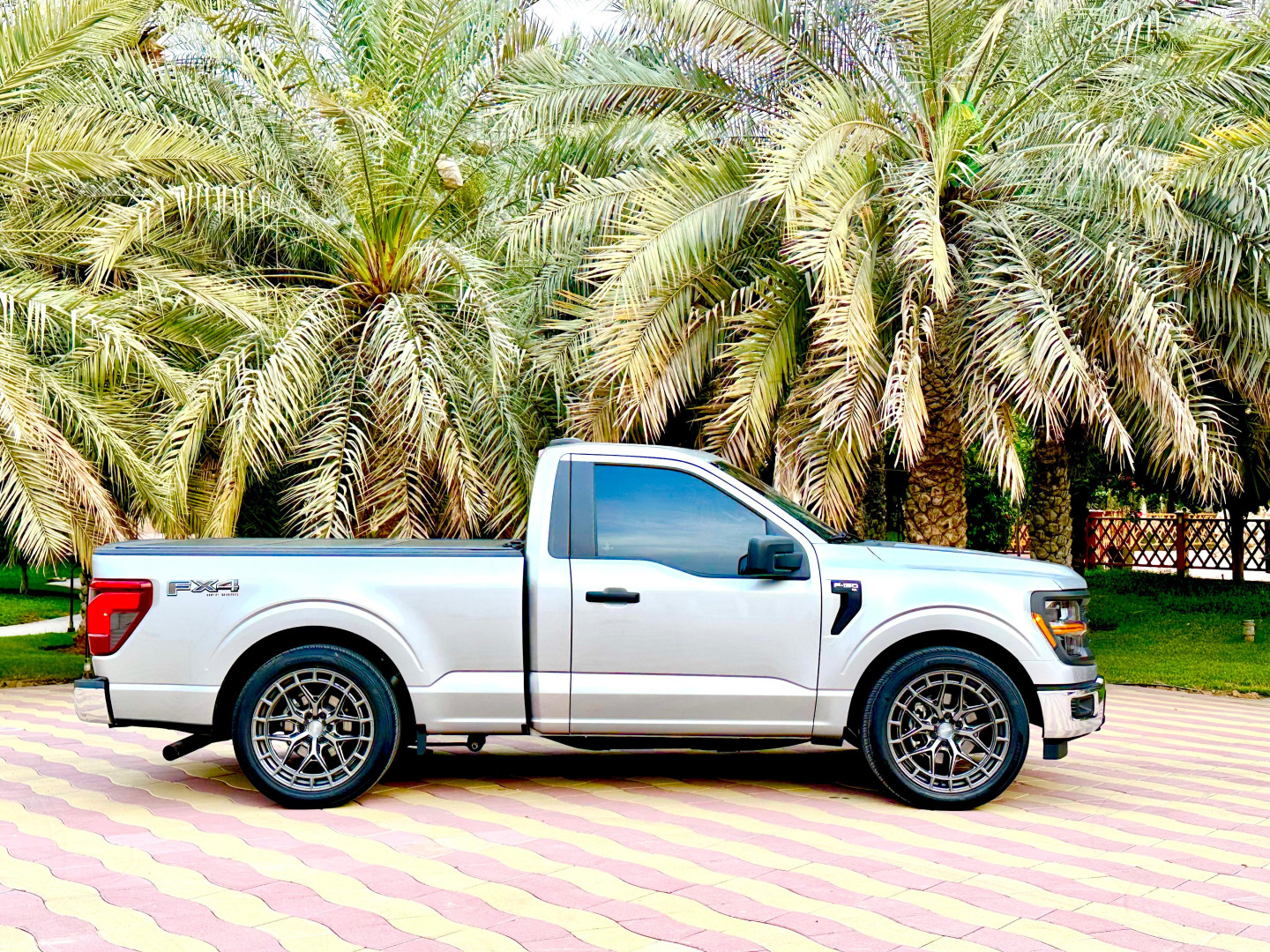 2023 FORD F150 gallery image 2