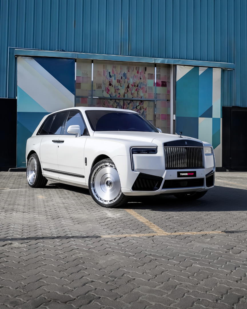 2025 ROLLS ROYCE CULLINAN fitted with Novitec SP-3 Brushed/Polished Transparent Finish Wheel