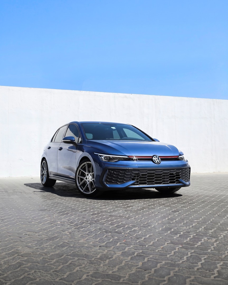 2025 VOLKSWAGEN GOLF fitted with JR Wheels JR30 Hyper Gray Wheel