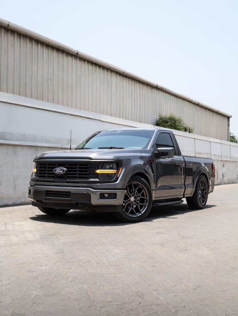 2025 FORD F150