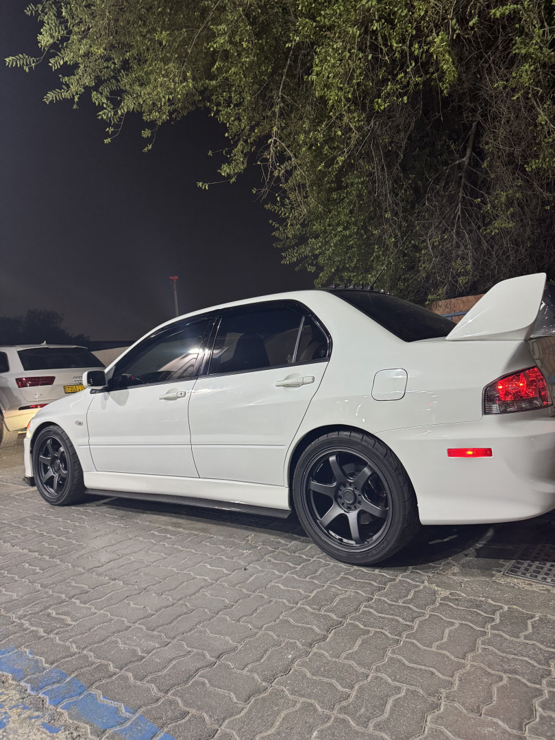 2003 MITSUBISHI EVOLUTION gallery image 4