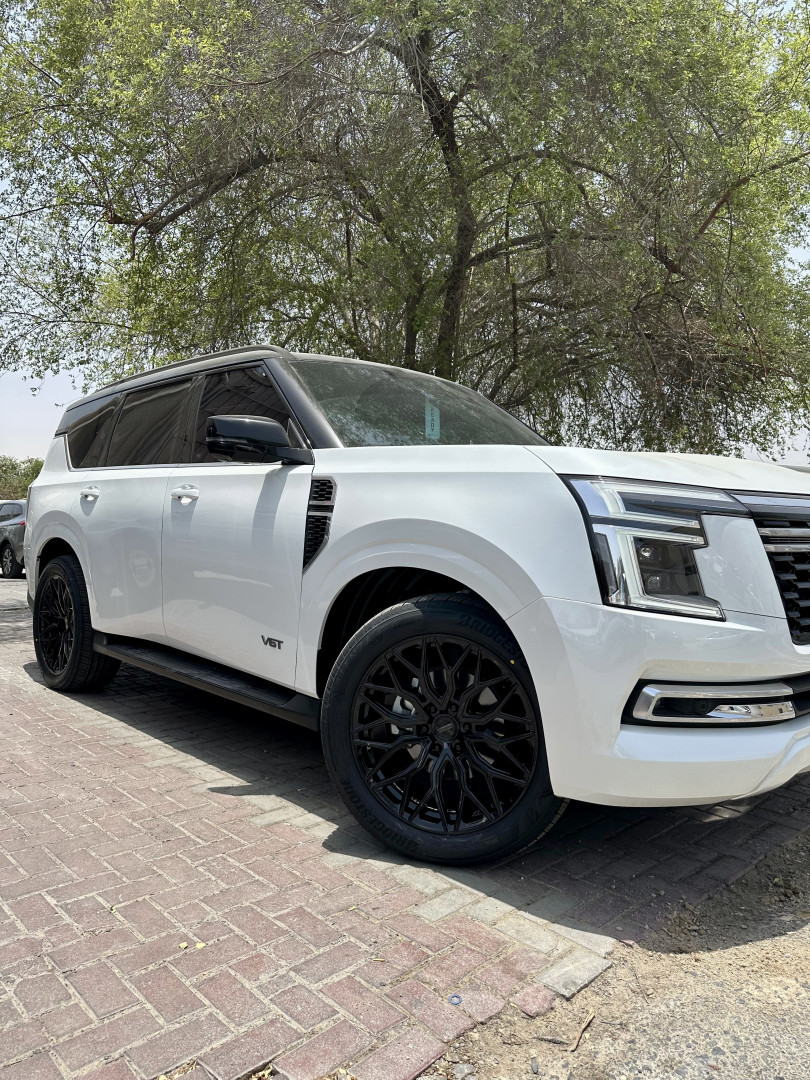 2025 NISSAN PATROL Y63 fitted with Vossen HF6-3 Gloss Black Wheel