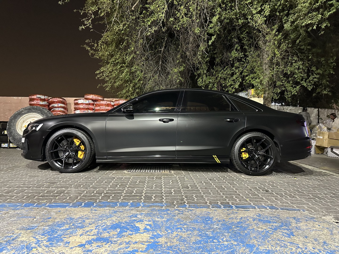 2024 AUDI S8
