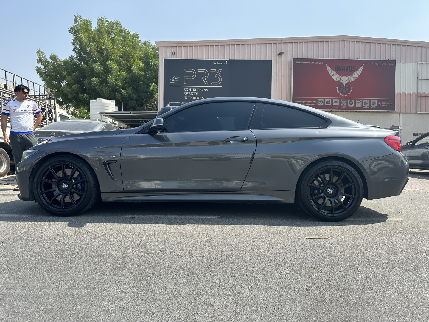 2019 BMW 4 SERIES gallery image 2