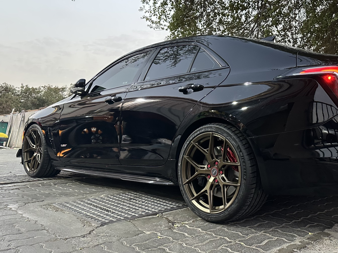 2022 CADILLAC CT4 gallery image 3
