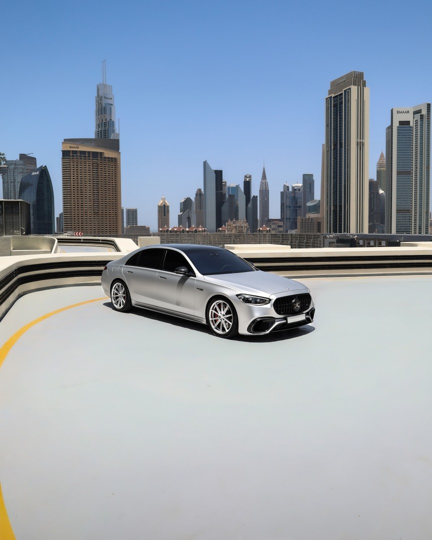 2024 MERCEDES BENZ S CLASS \ AMG CLASS fitted with Vossen HFX-2 (6 Lug) Satin Black Wheel