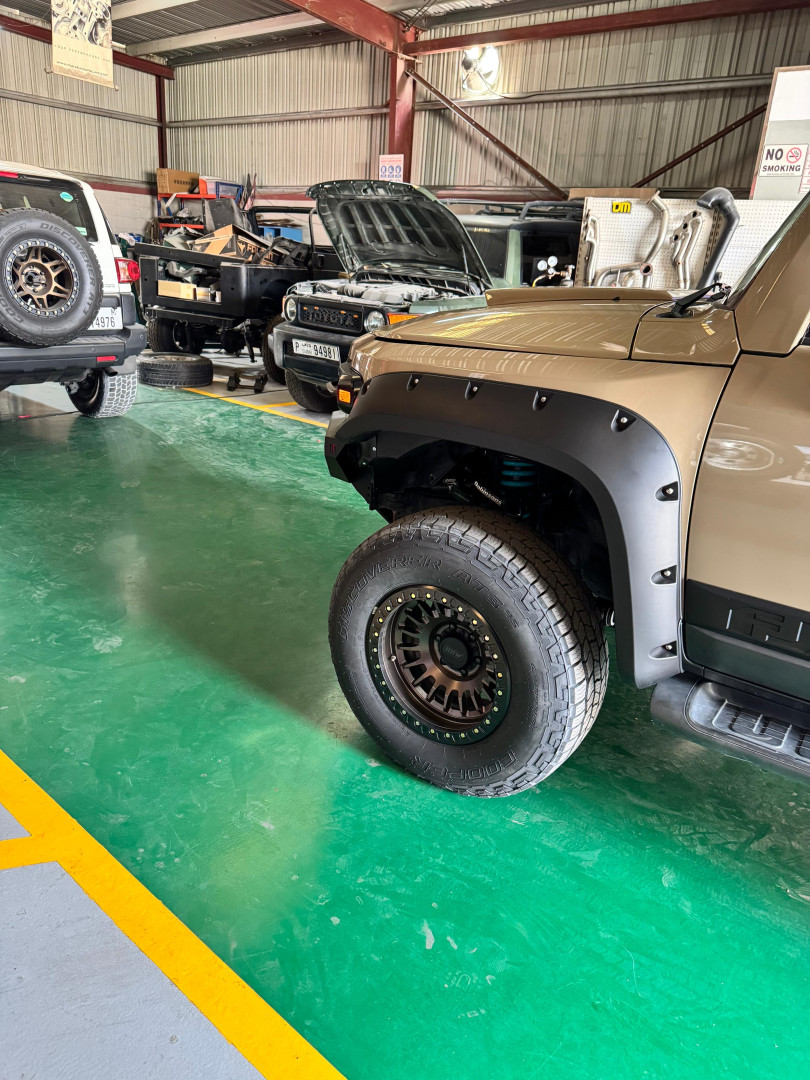 2015 TOYOTA FJ CRUISER gallery image 6