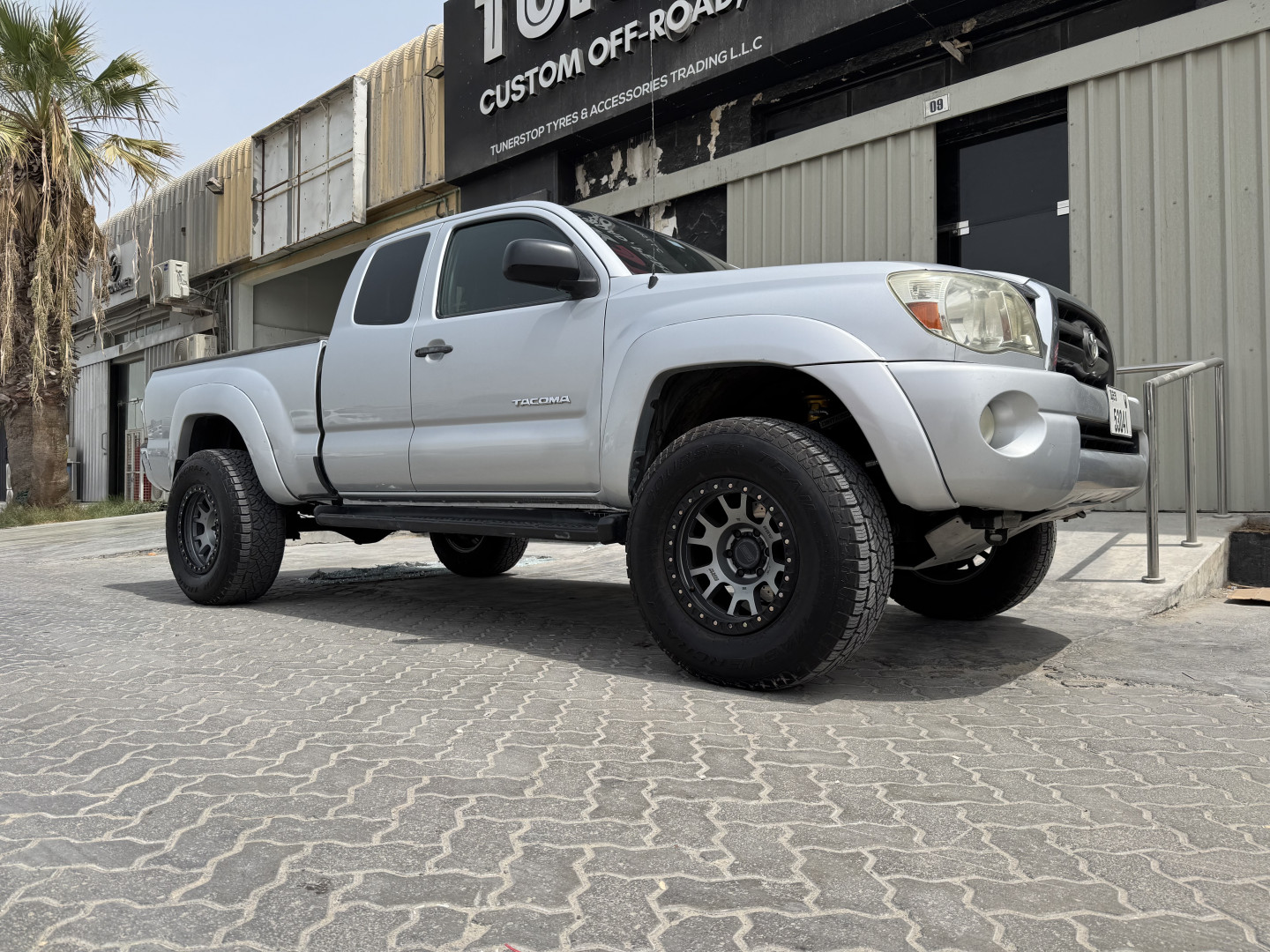 2010 TOYOTA TACOMA