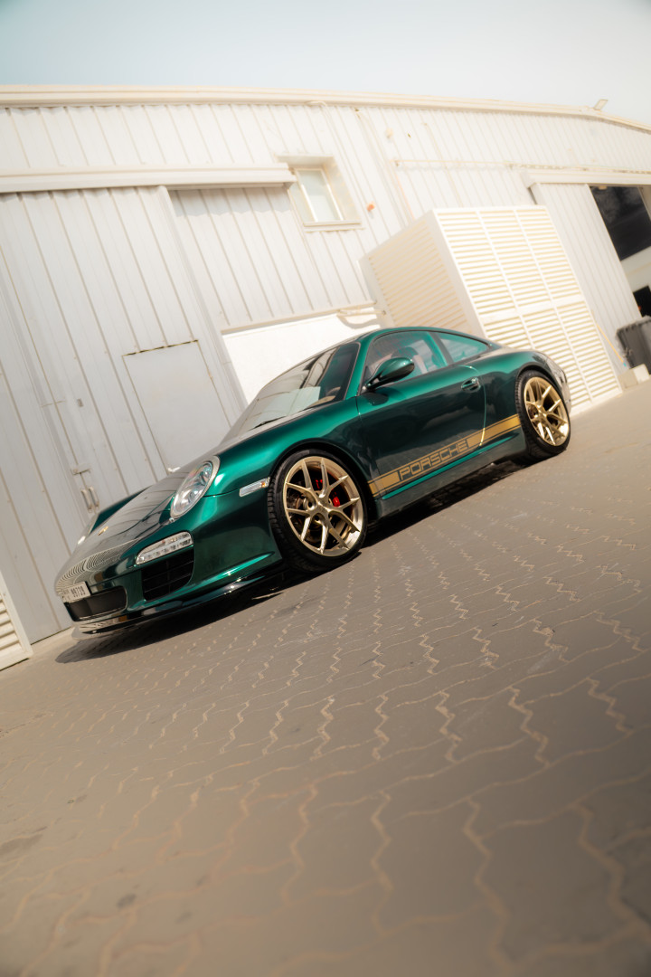 2009 PORSCHE 911 gallery image 3