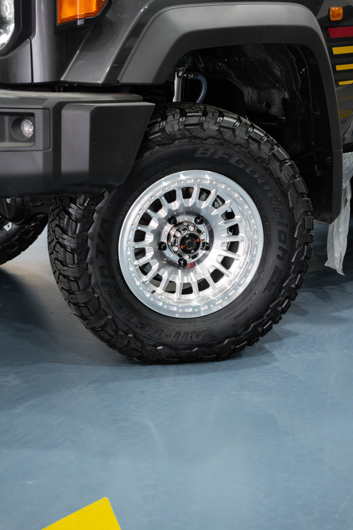 2024 TOYOTA LAND CRUISER 70 gallery image 2