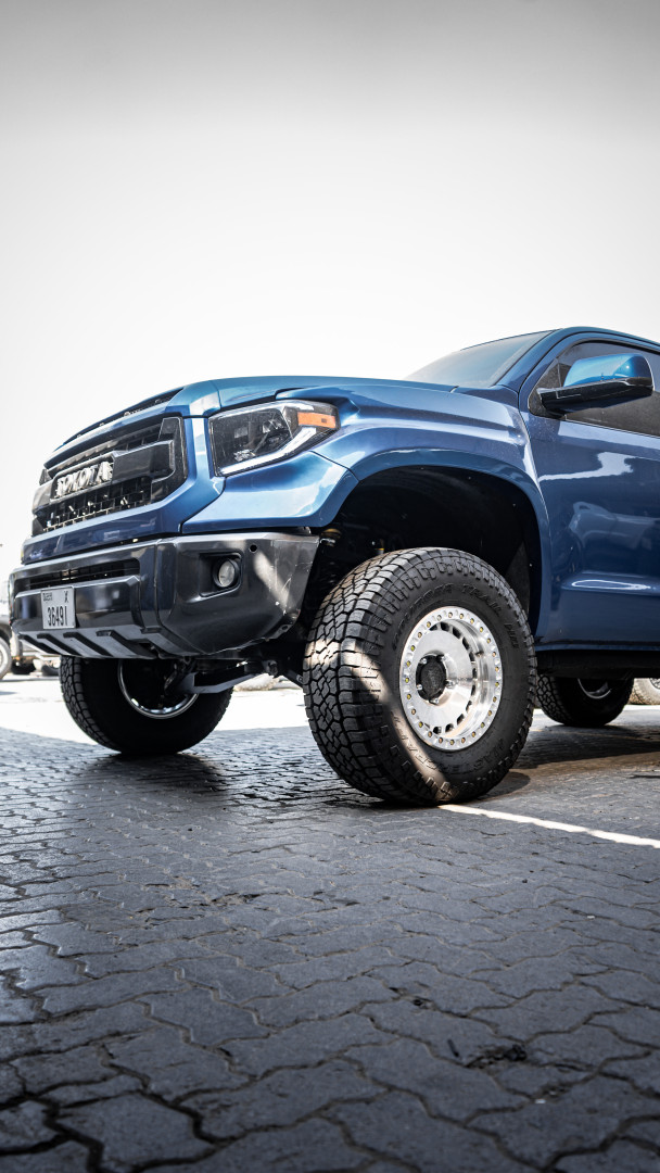 2012 TOYOTA TUNDRA gallery image 3