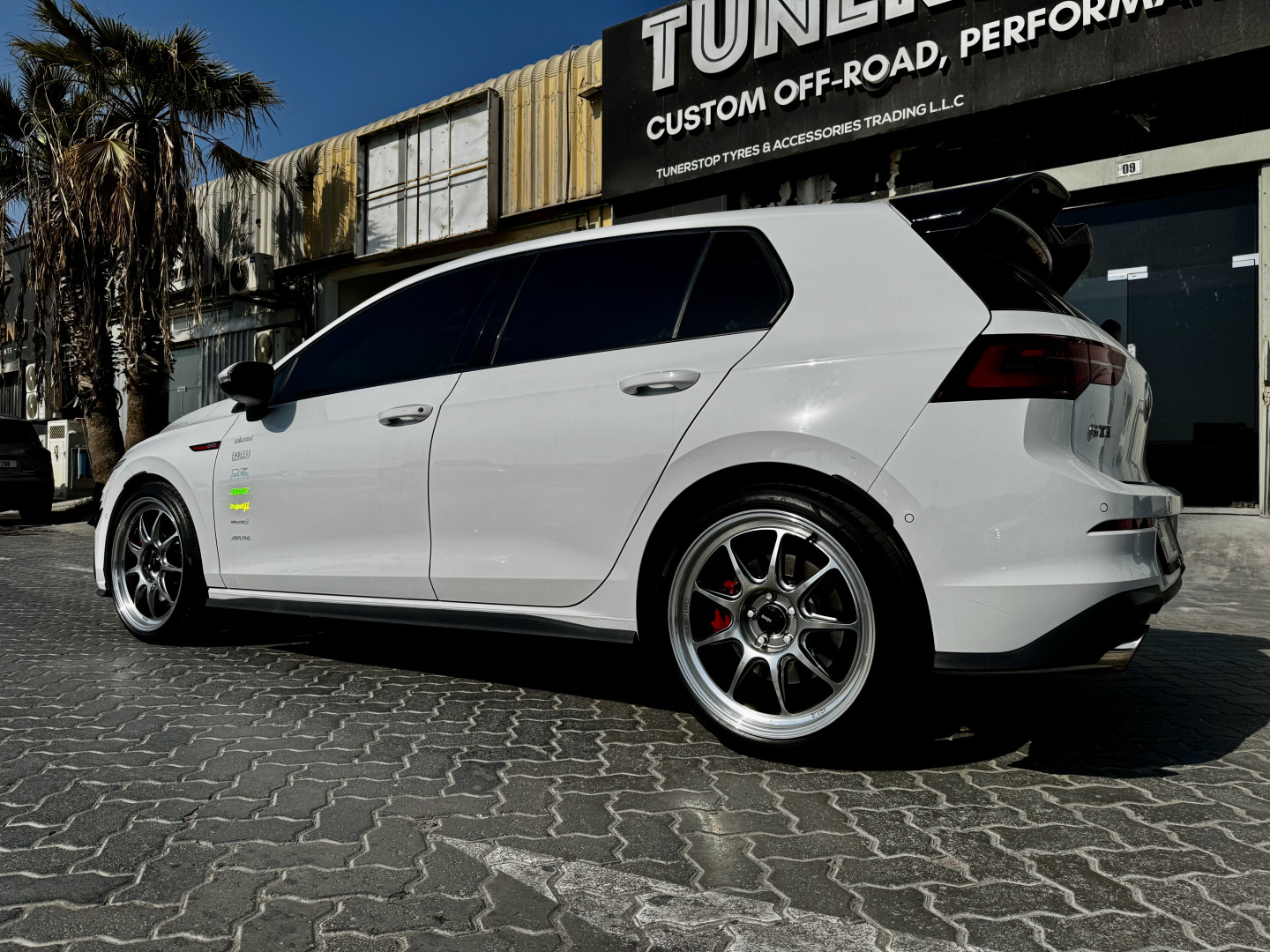 2022 VOLKSWAGEN GOLF fitted with Konig Countergram Matte Black / Matte Machined Lip Wheel