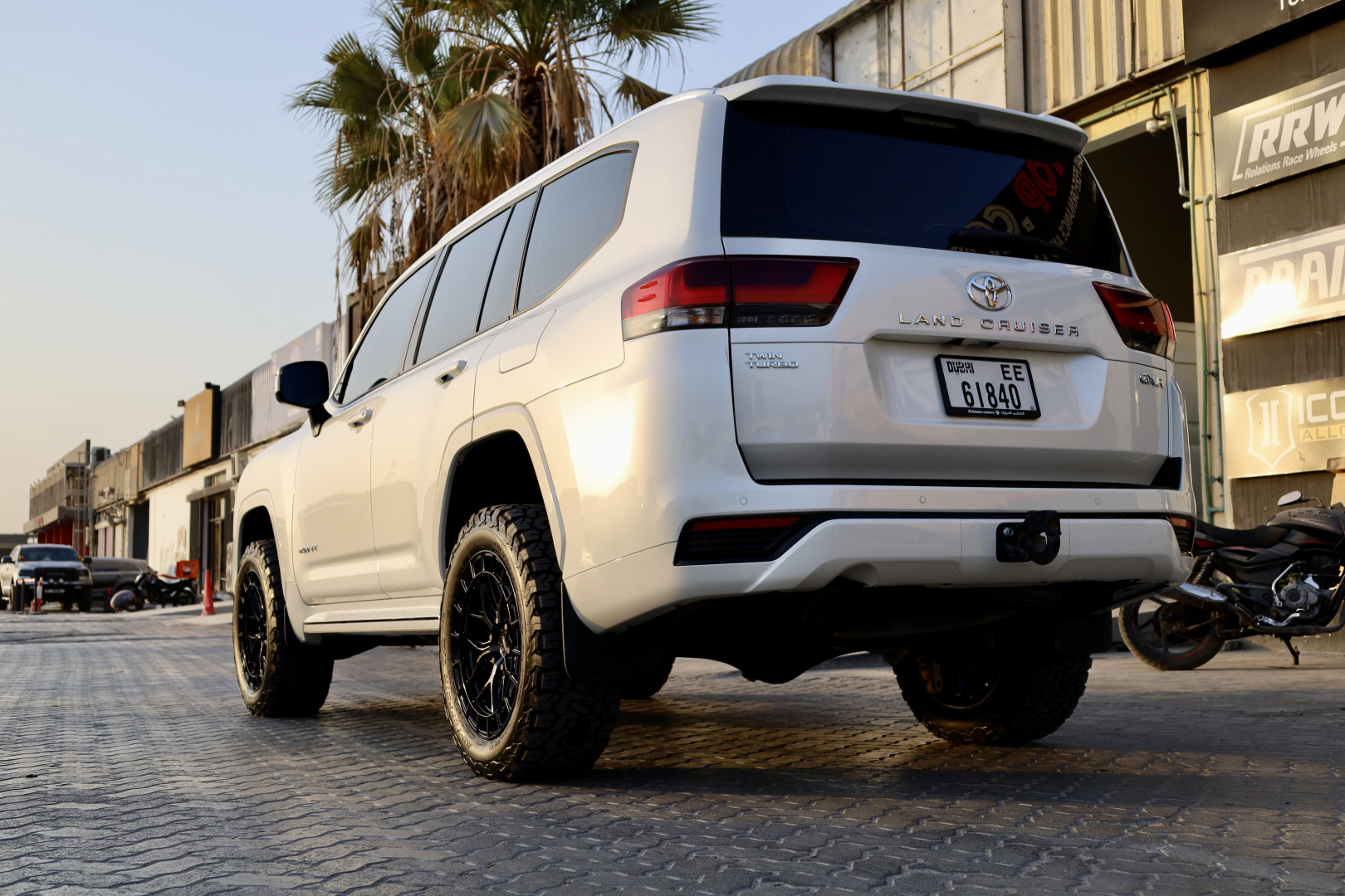 2024 TOYOTA LAND CRUISER 300