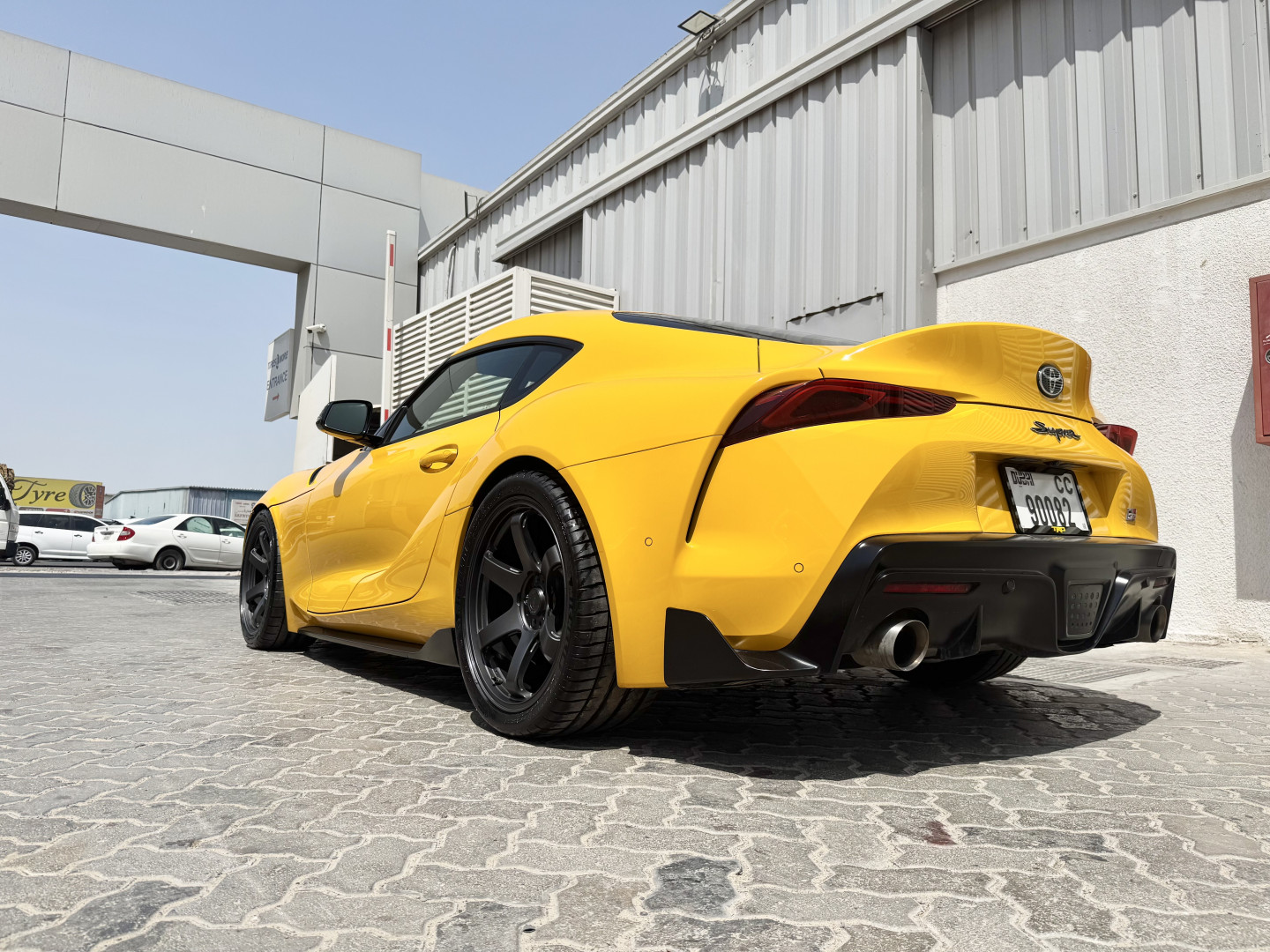 2024 TOYOTA SUPRA gallery image 3