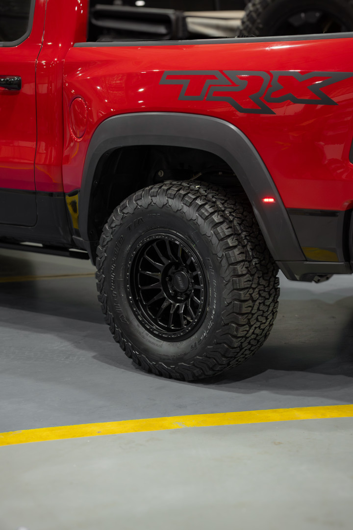 2024 DODGE RAM gallery image 4