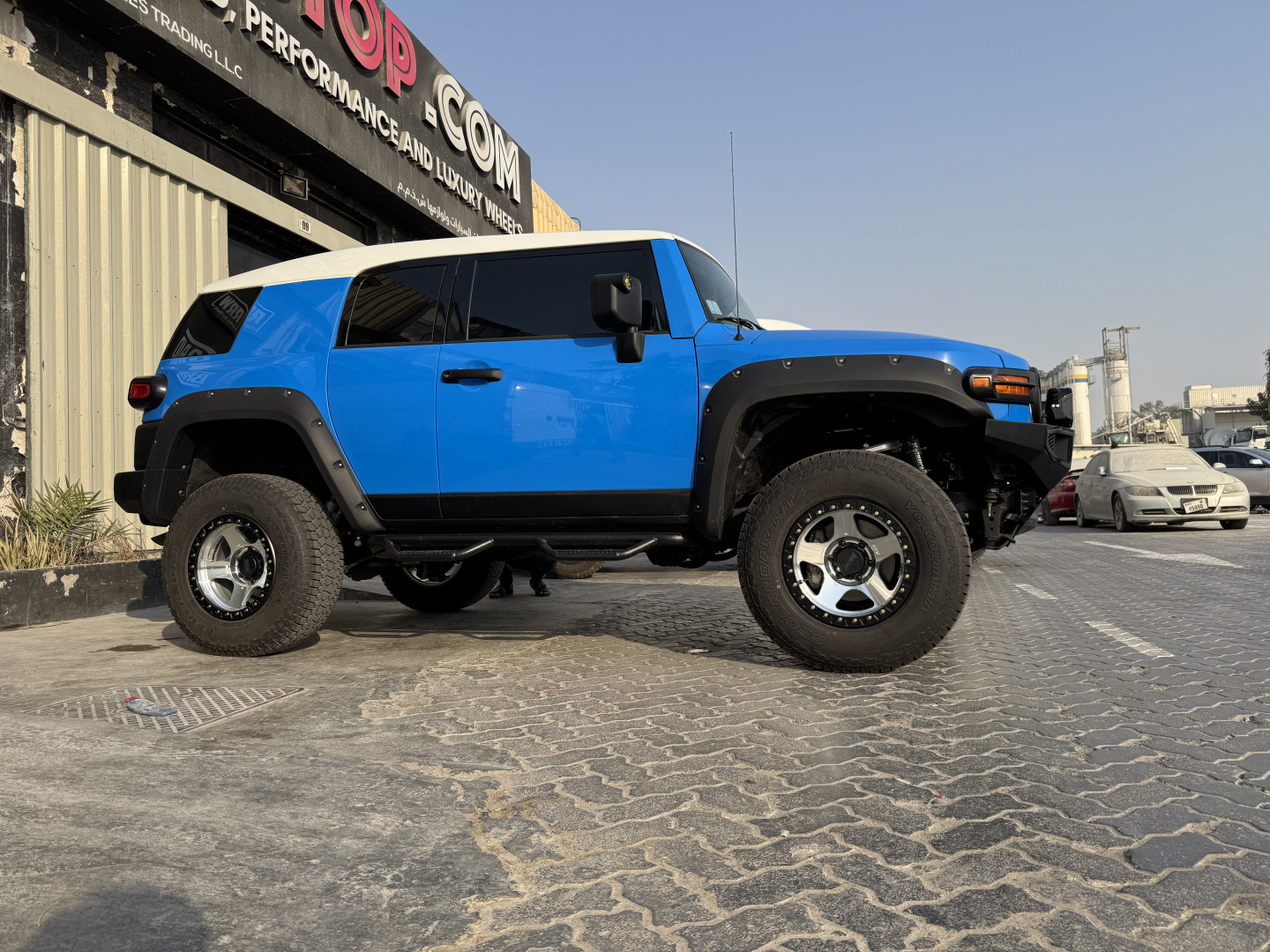 2015 TOYOTA FJ CRUISER gallery image 6