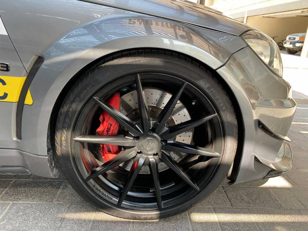 Buy Alloy Wheels Online in Dubai, Saudi Arabia, Oman, Kuwait, and