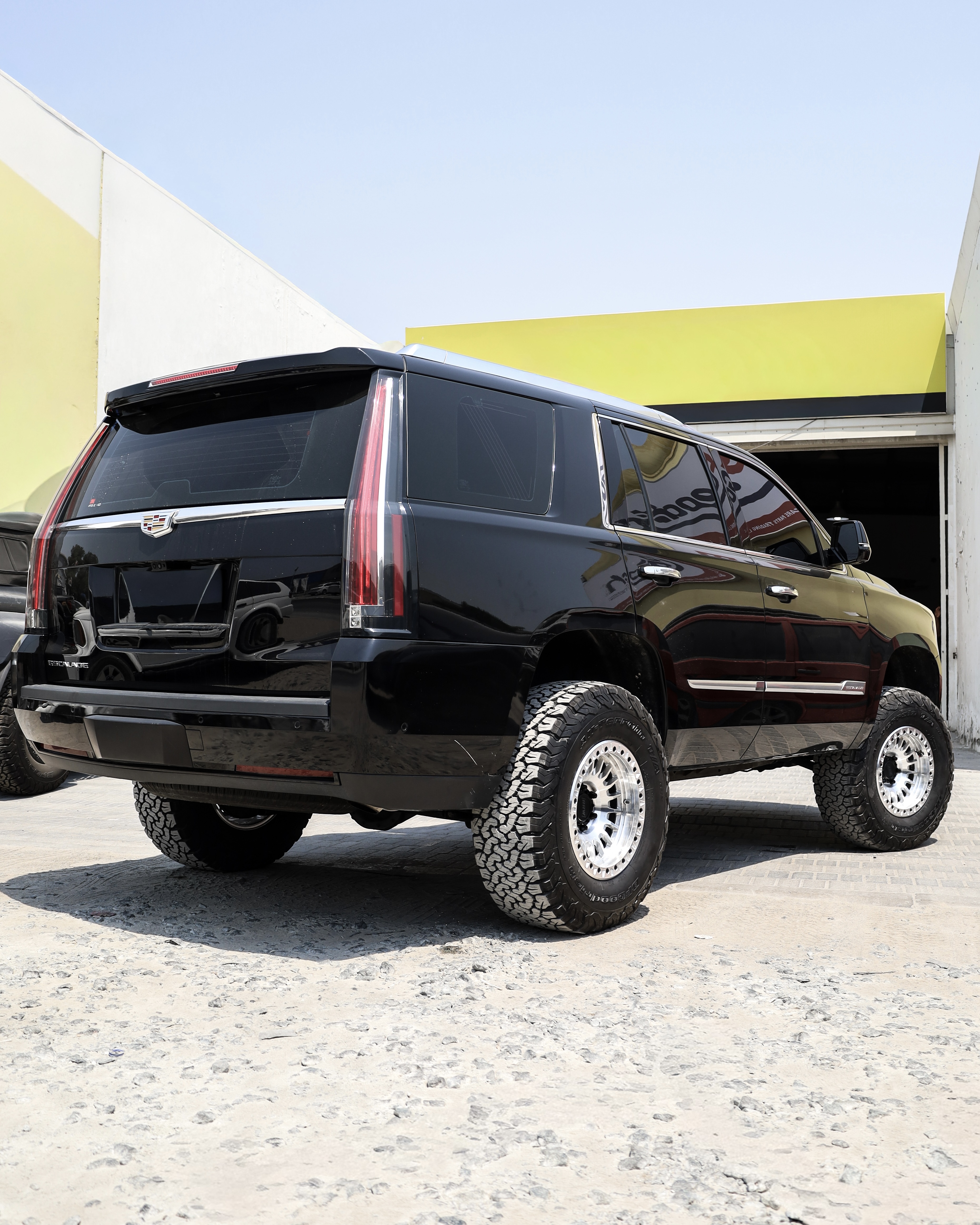 2020 CADILLAC ESCALADE gallery image 5