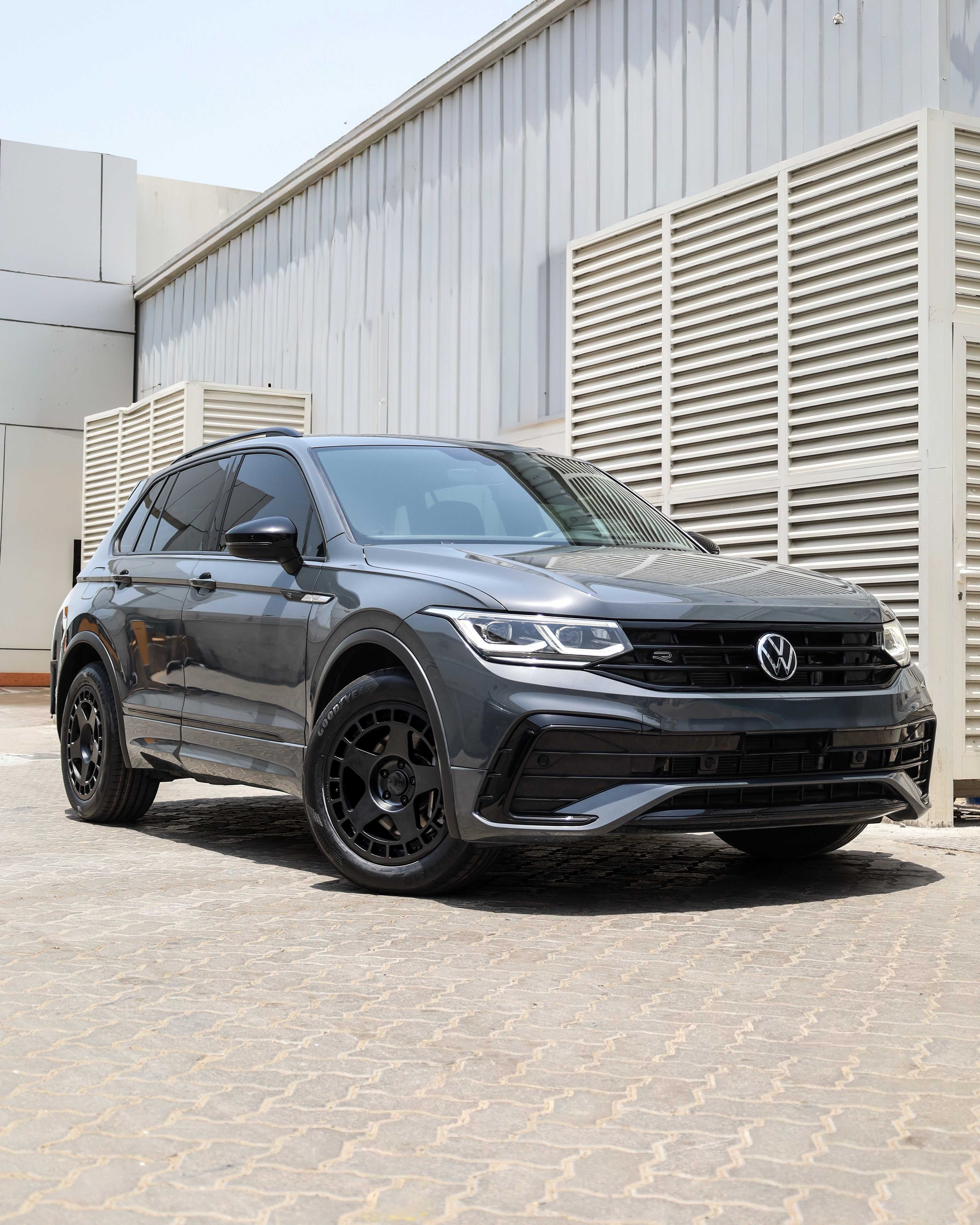 2023 VOLKSWAGEN TIGUAN