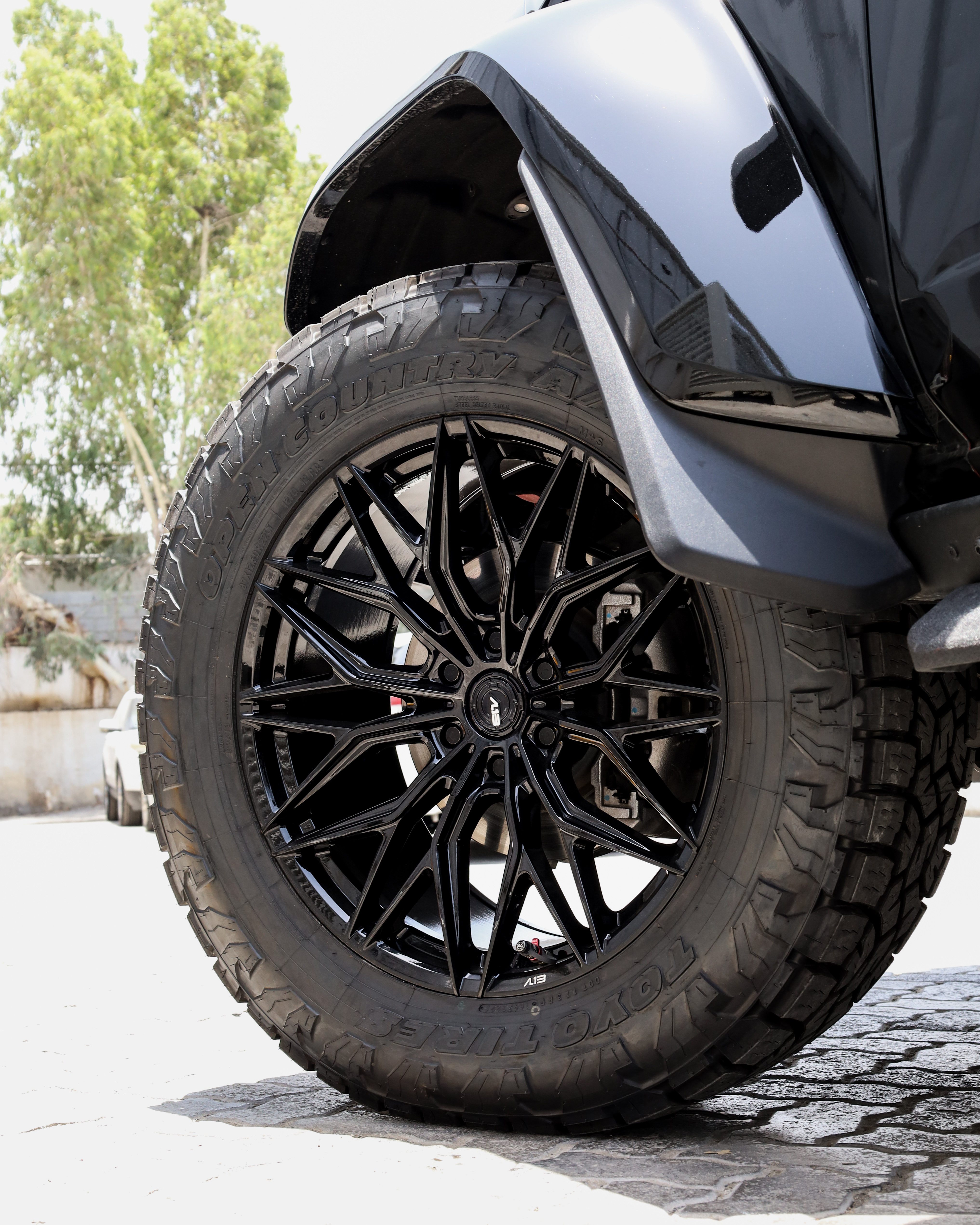 2023 FORD BRONCO RAPTOR gallery image 6