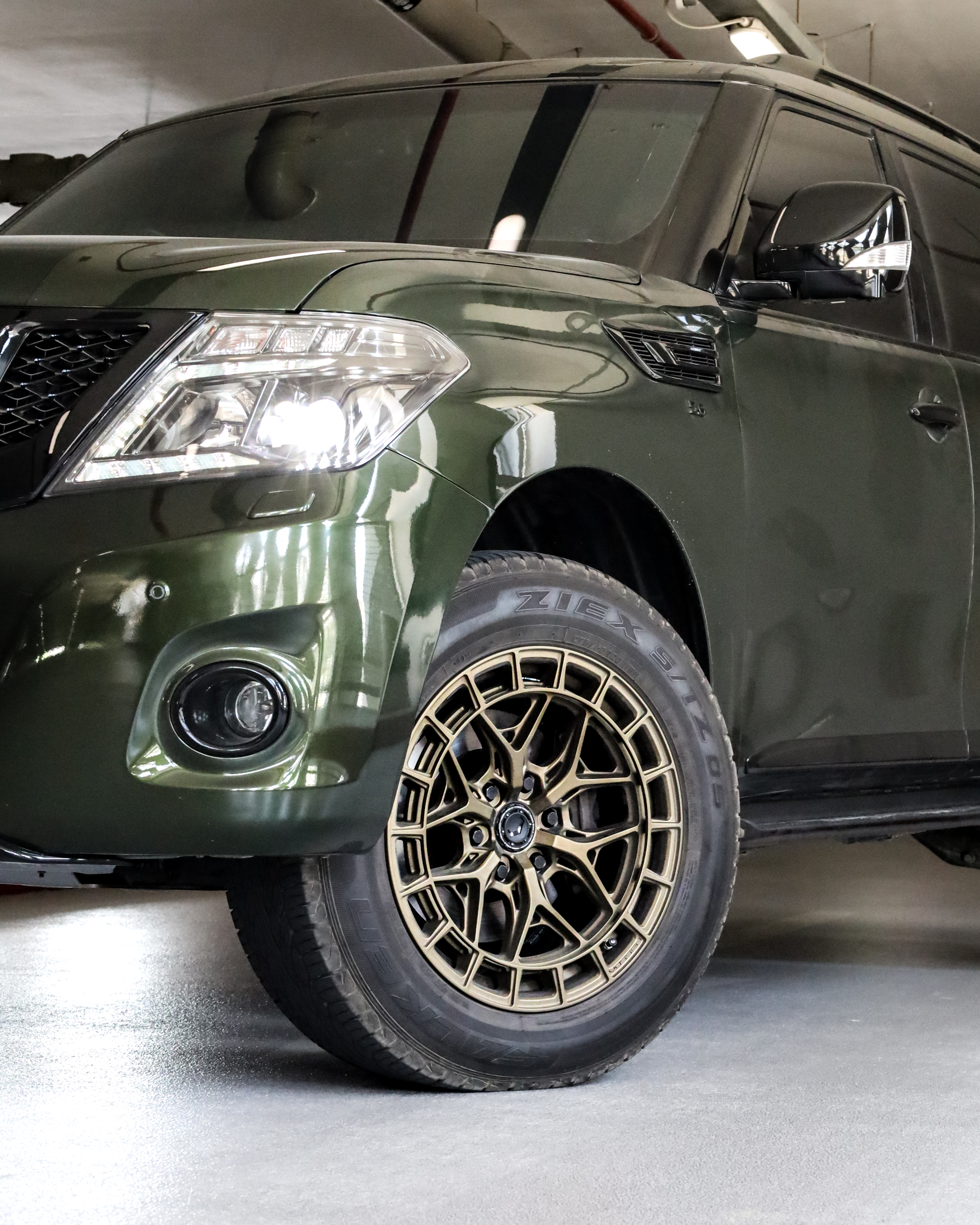 2016 NISSAN Y62 gallery image 2