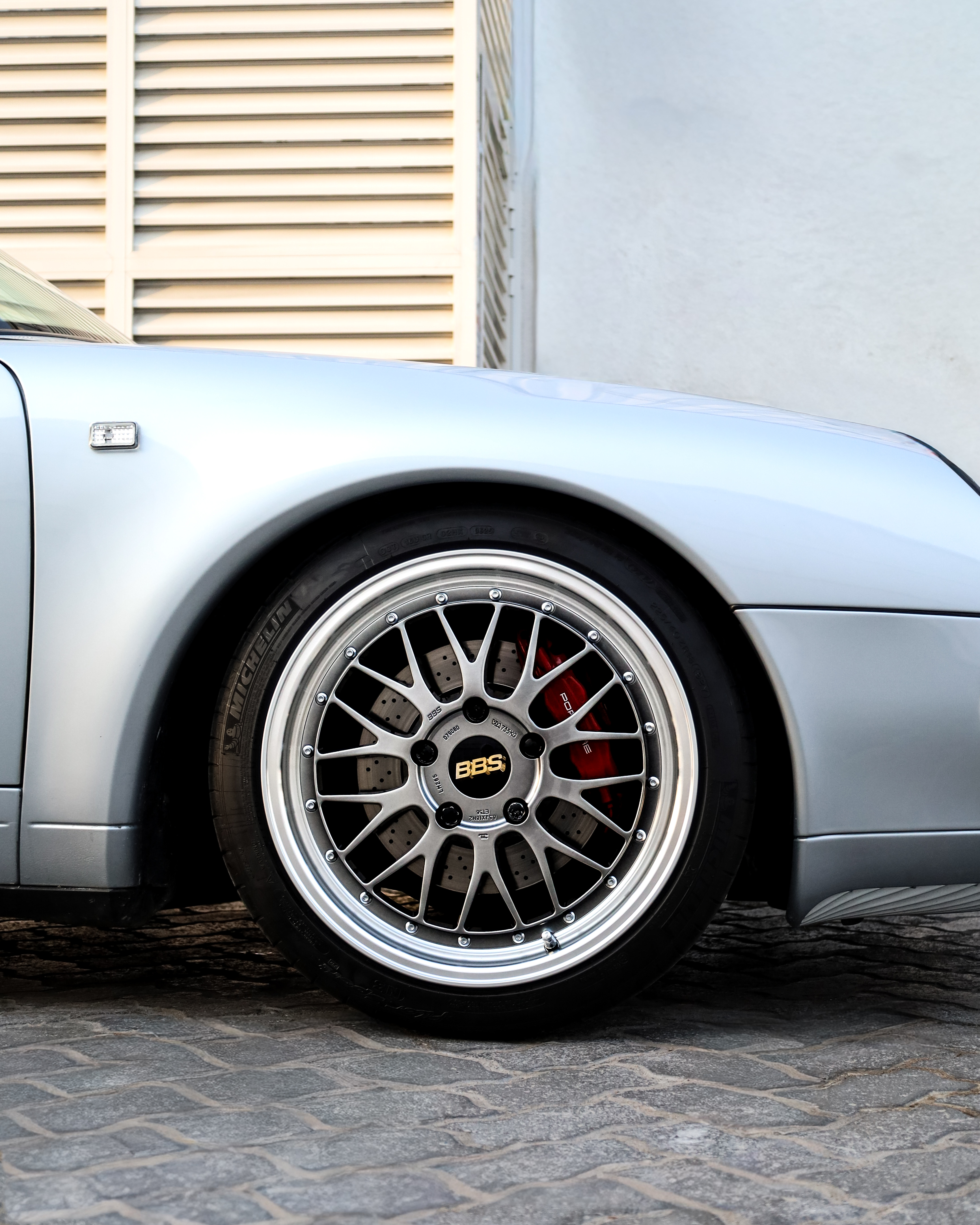 1996 PORSCHE 911  gallery image 5