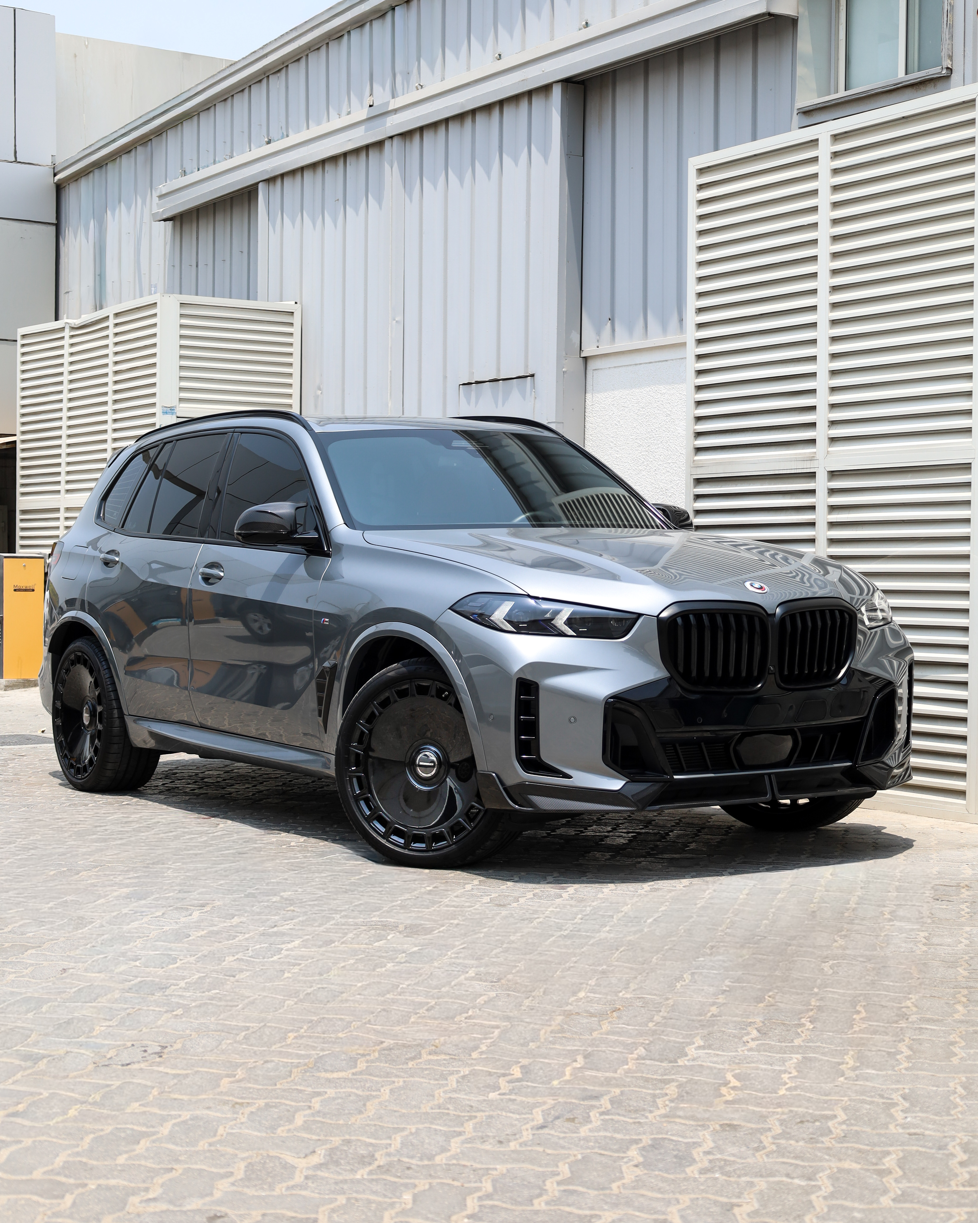 2025 BMW X5