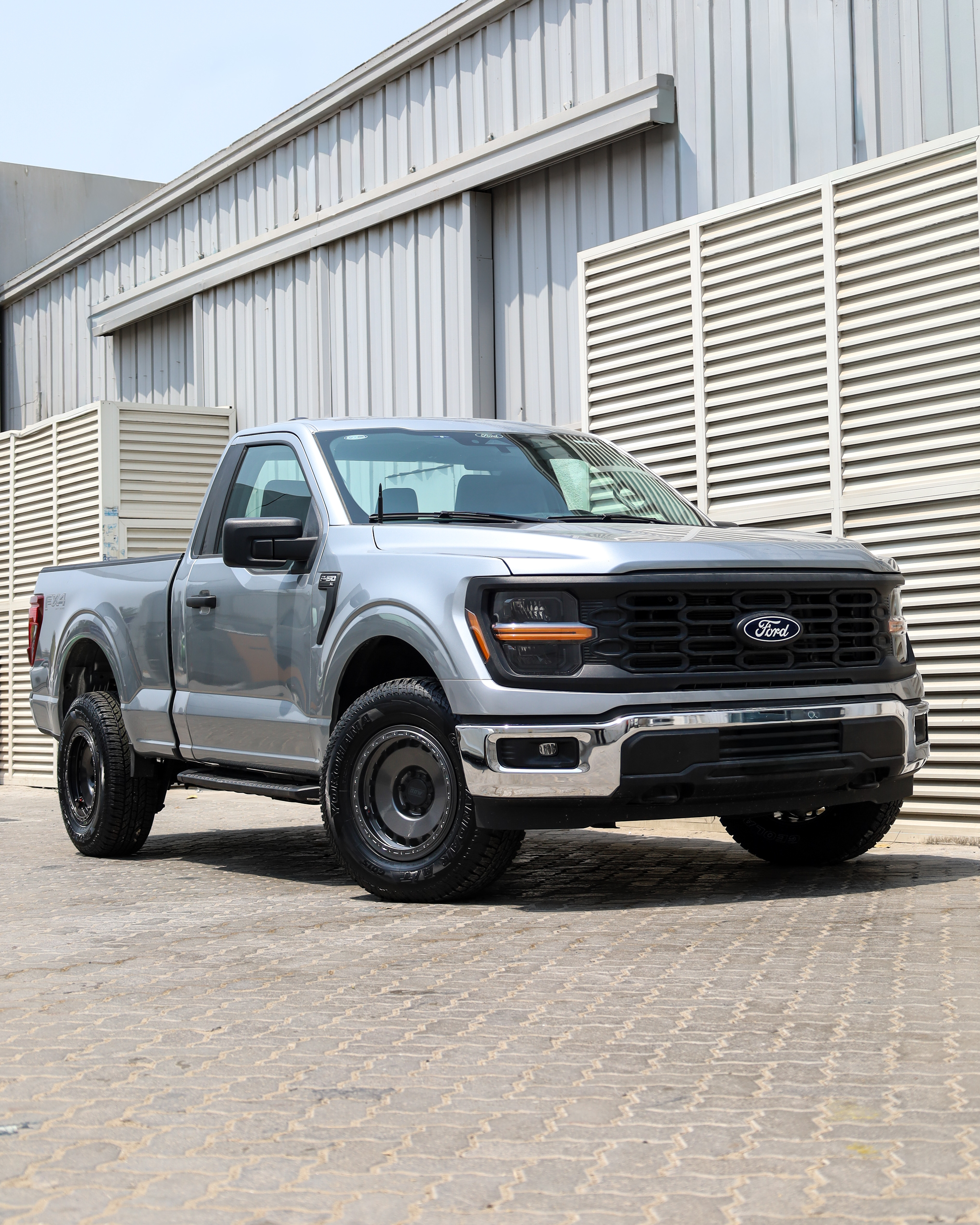2025 FORD F150