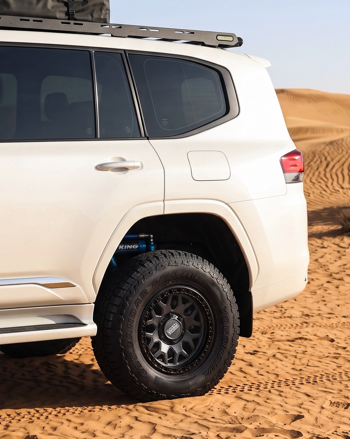 2024 TOYOTA  LAND CRUISER 300 gallery image 3