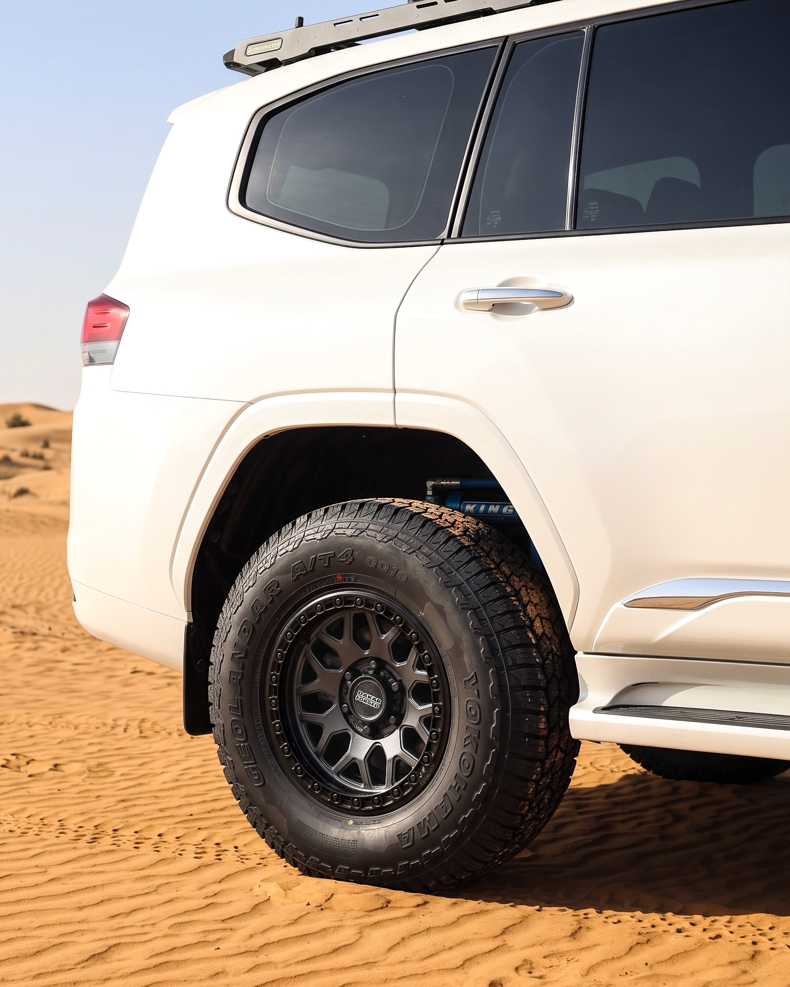 2024 TOYOTA  LAND CRUISER 300 gallery image 6