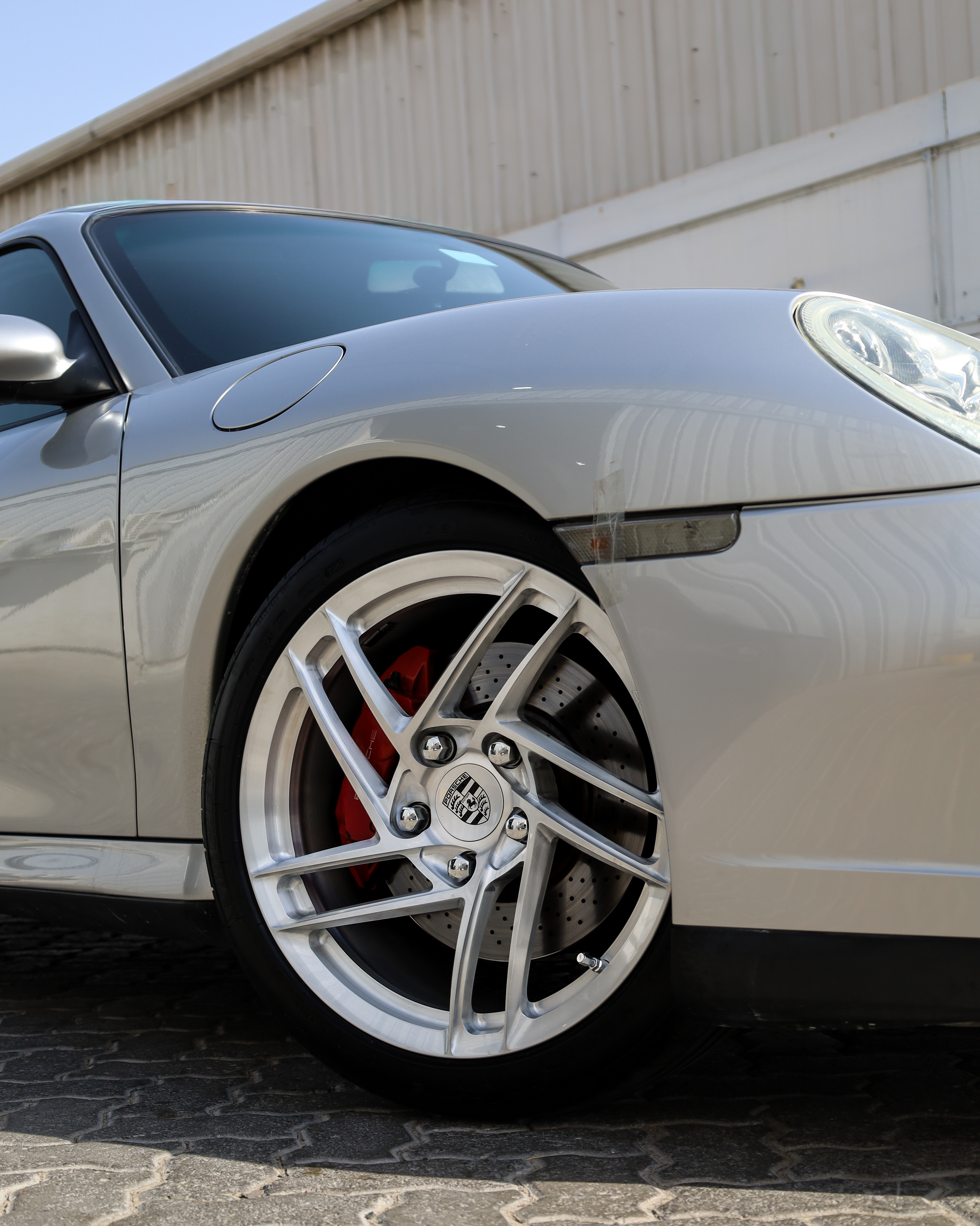 2004 PORSCHE  911