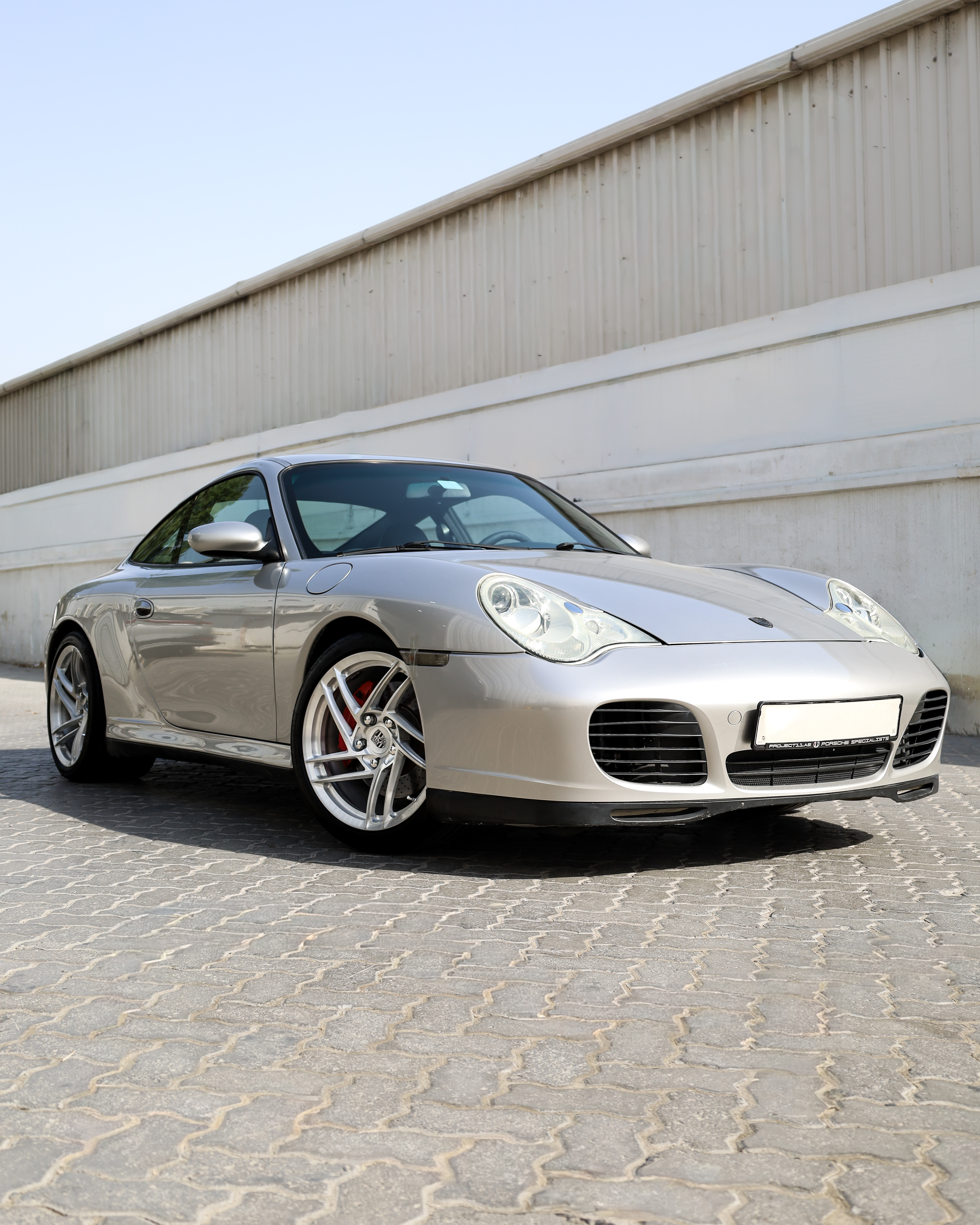 2004 PORSCHE  911 gallery image 2