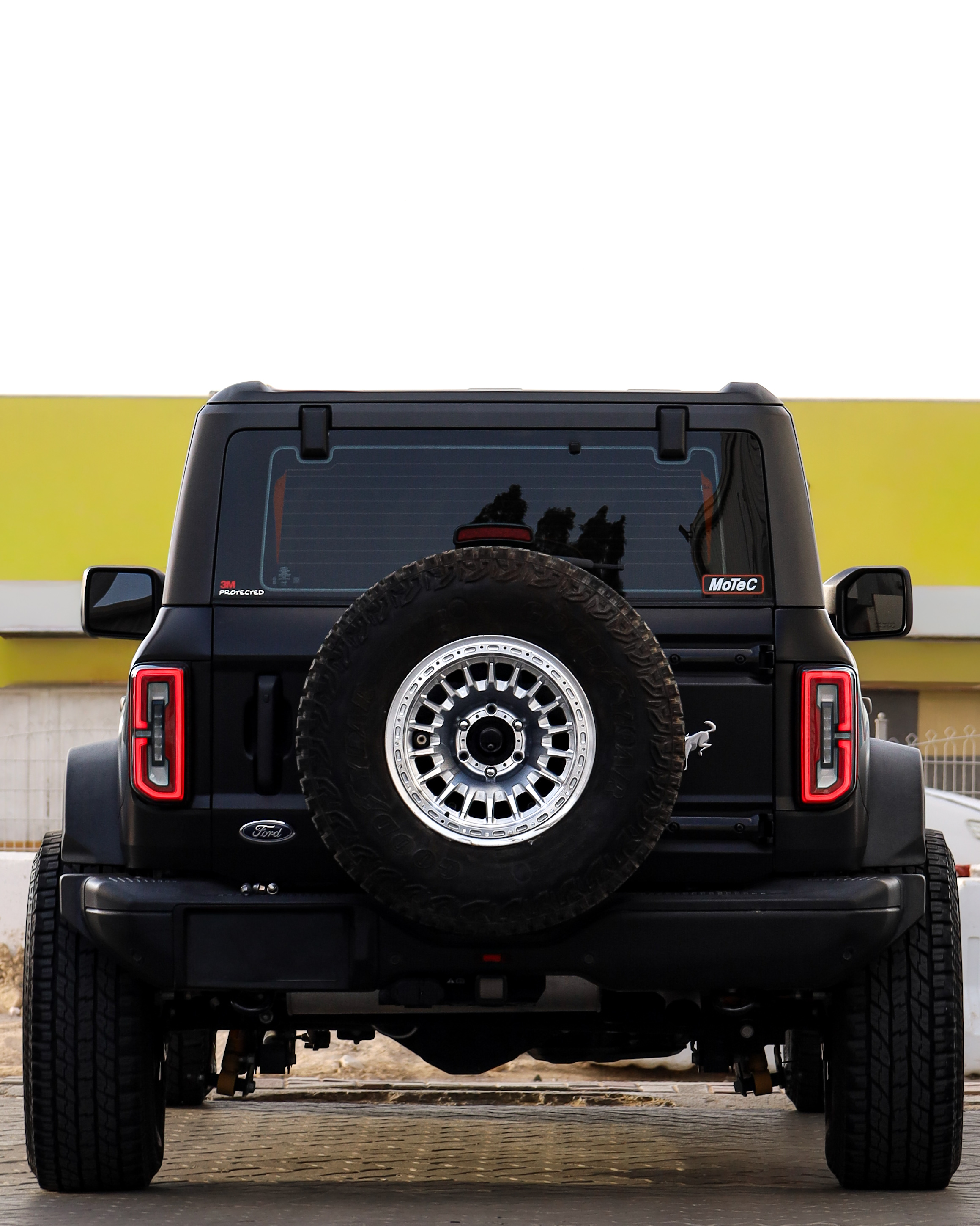 2025 FORD BRONCO gallery image 6