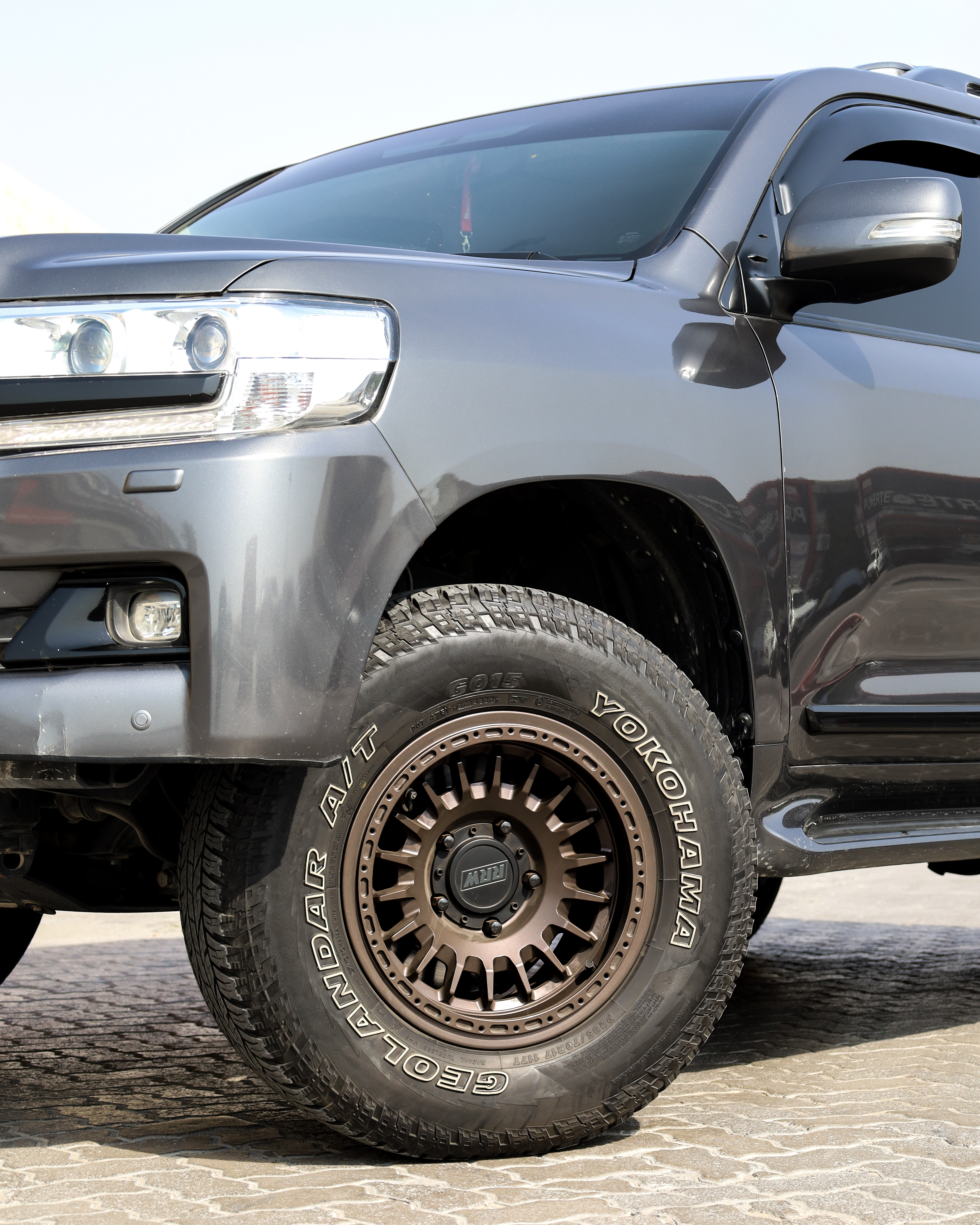 2021 TOYOTA  LAND CRUISER 200 gallery image 2
