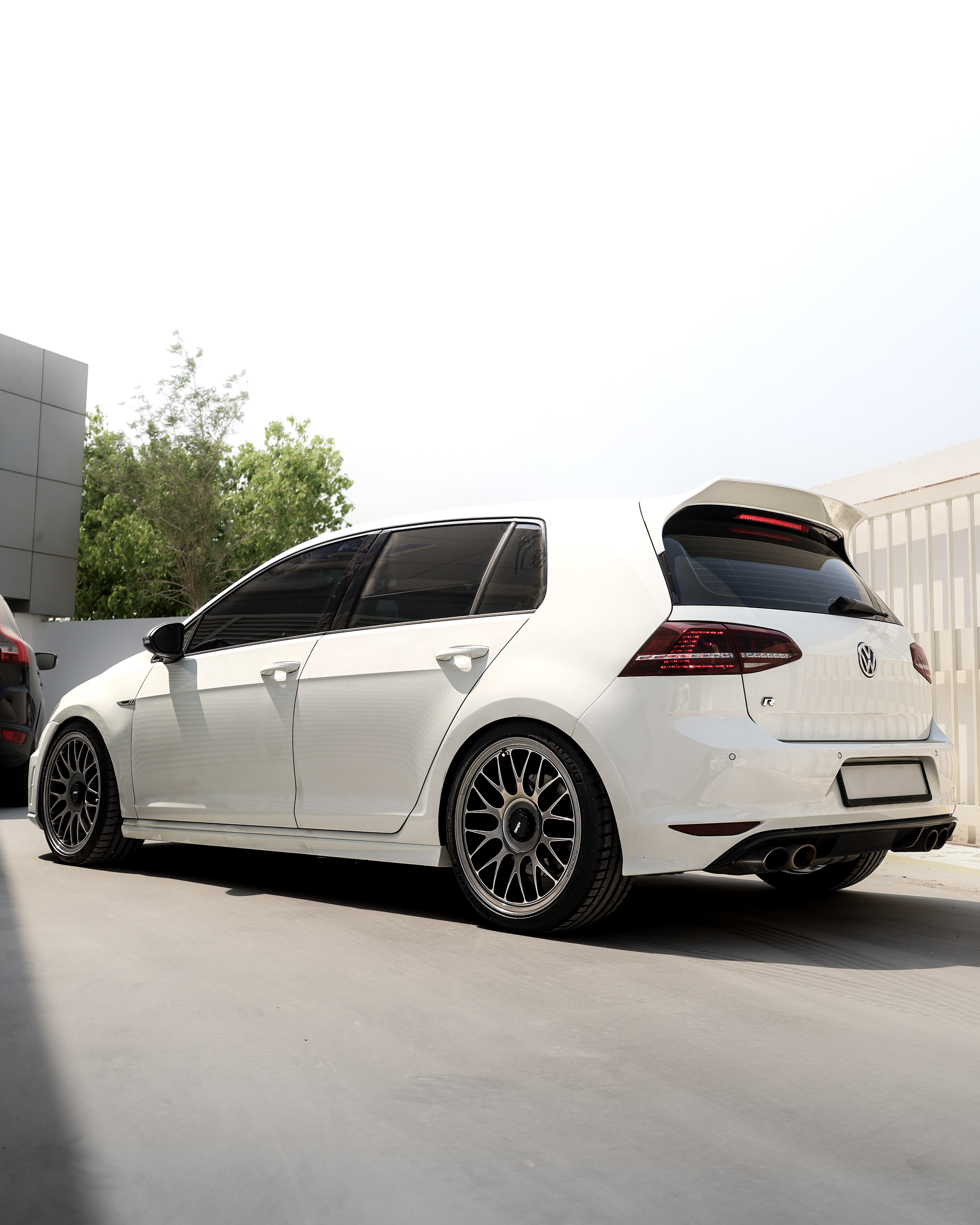 2019 VOLKSWAGEN GOLF gallery image 7