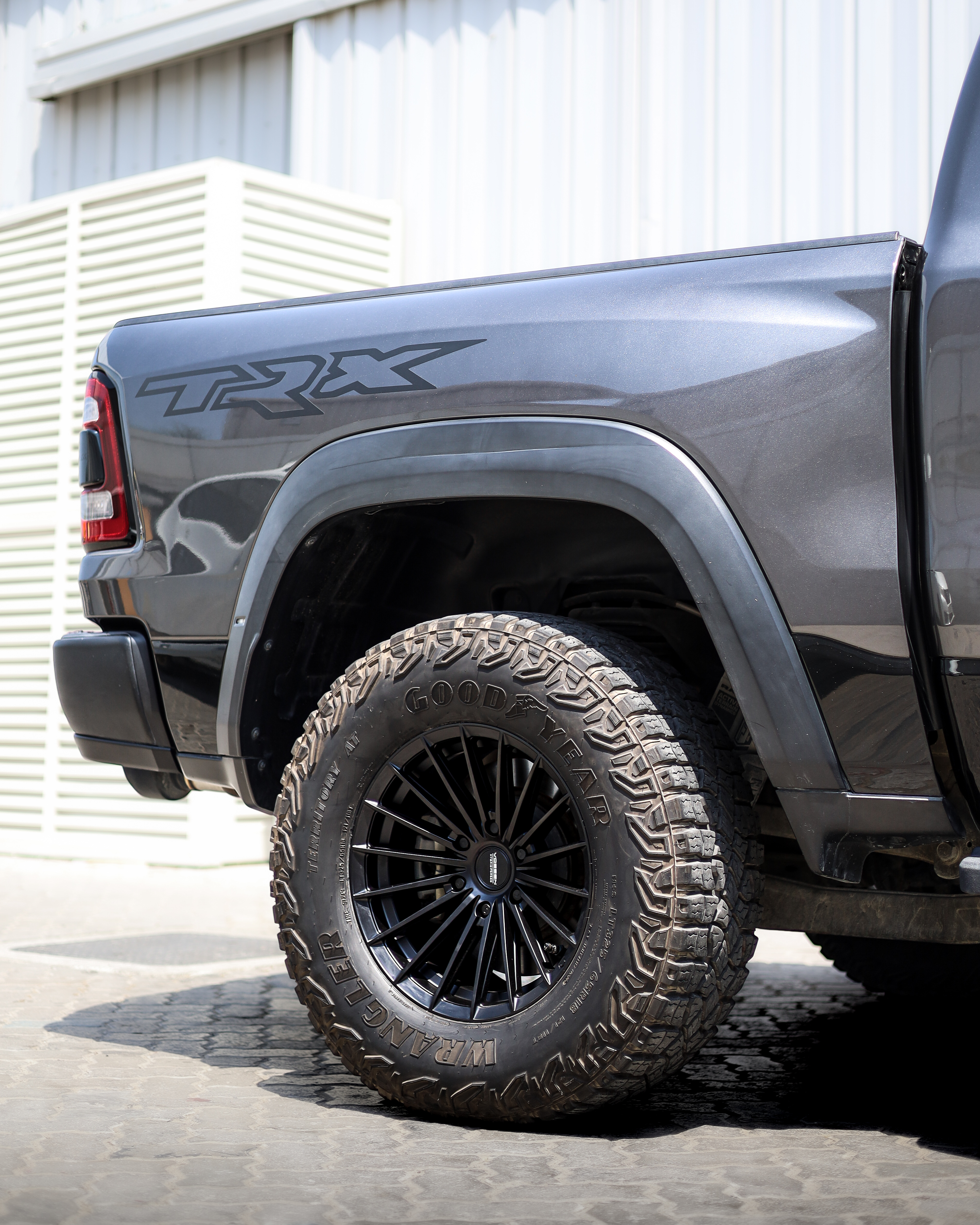 2022 DODGE RAM gallery image 5