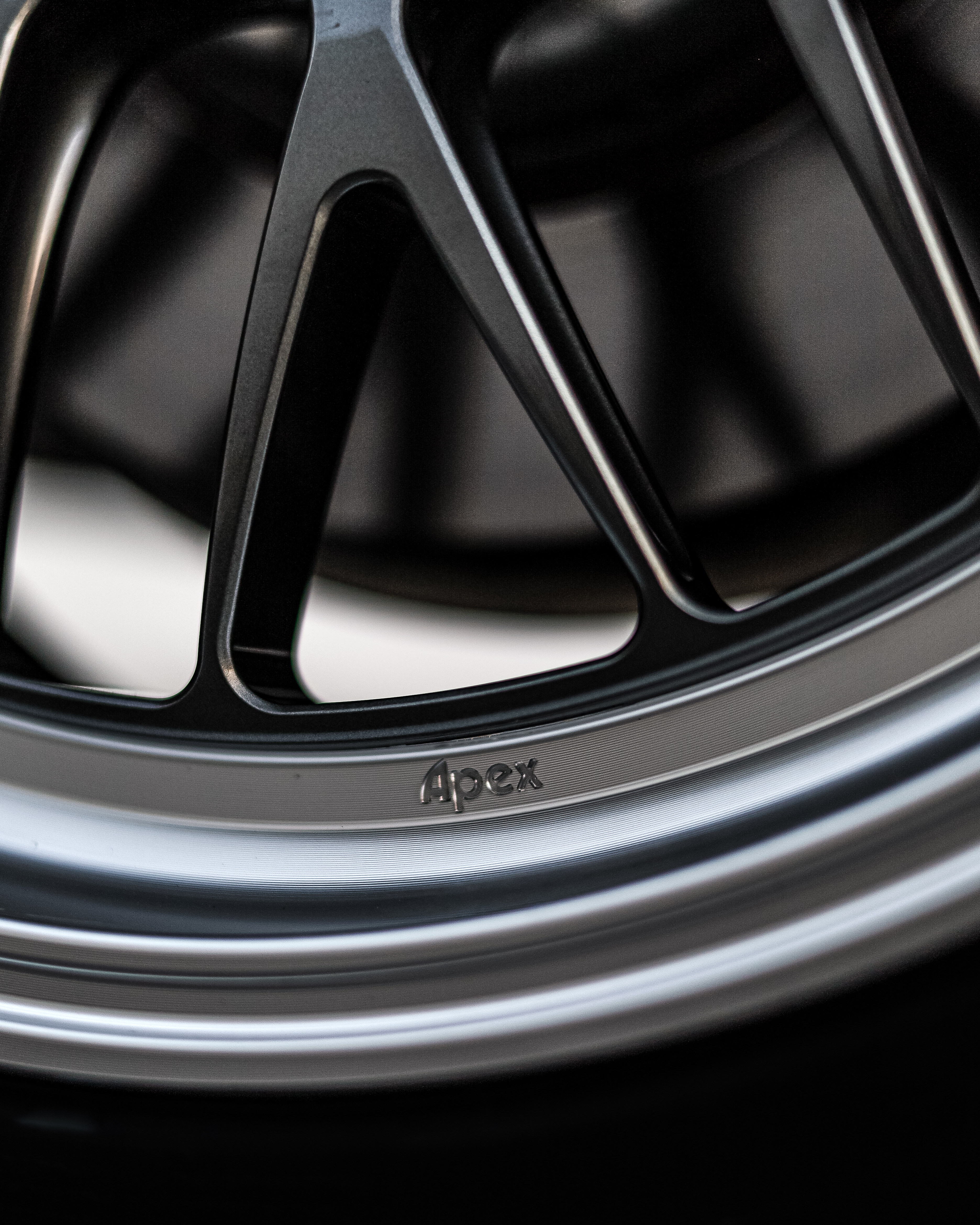 2024 BMW  2 SERIES gallery image 7