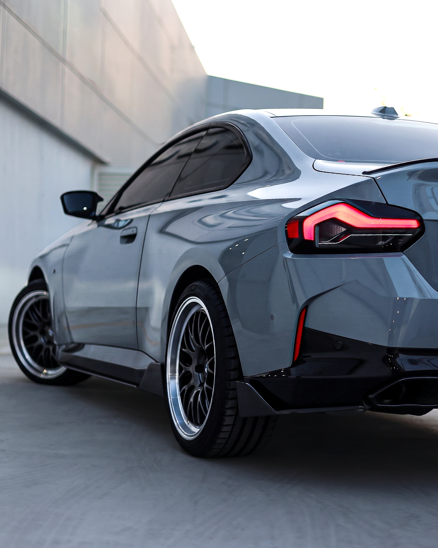 2024 BMW  2 SERIES gallery image 8