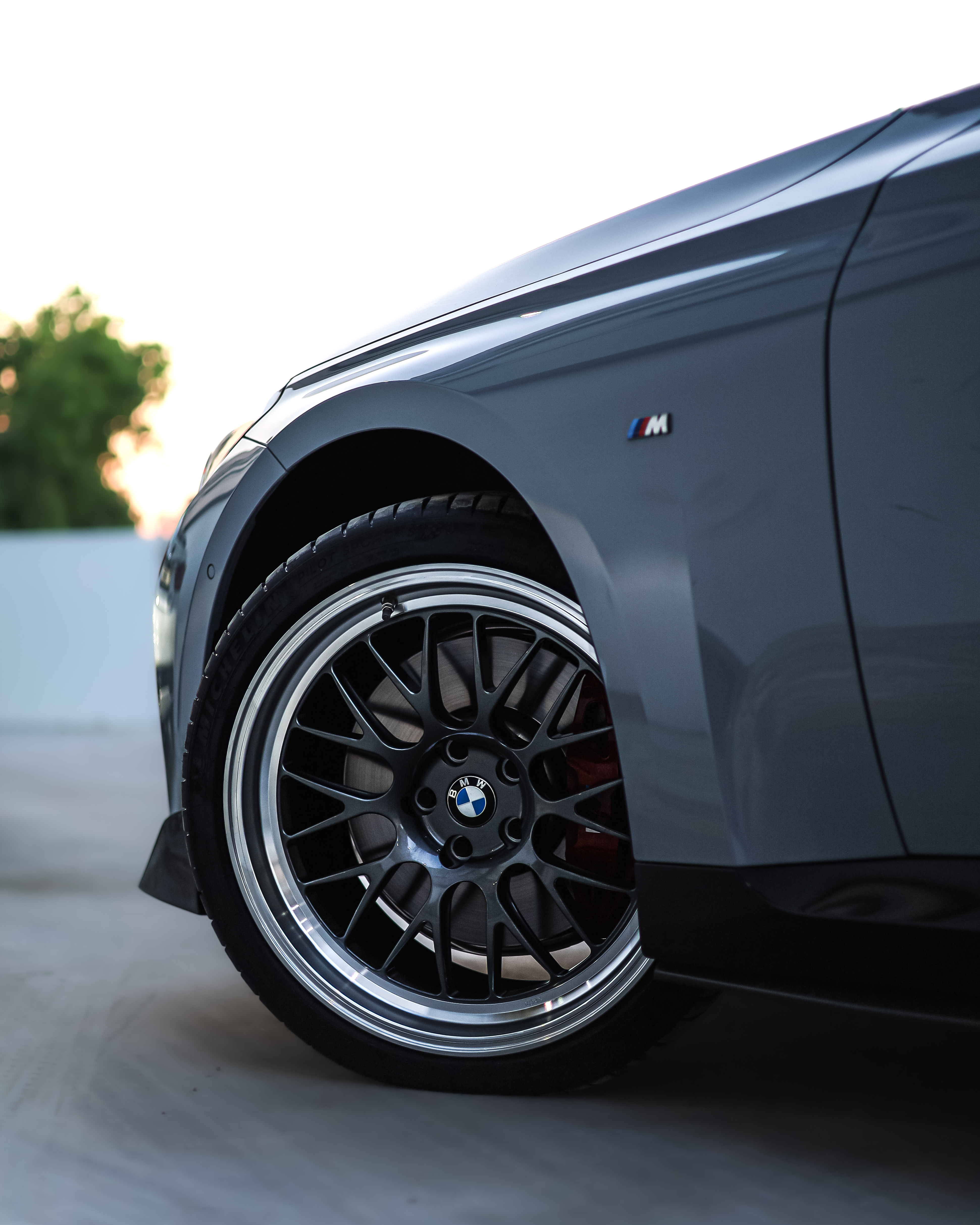 2024 BMW  2 SERIES gallery image 11