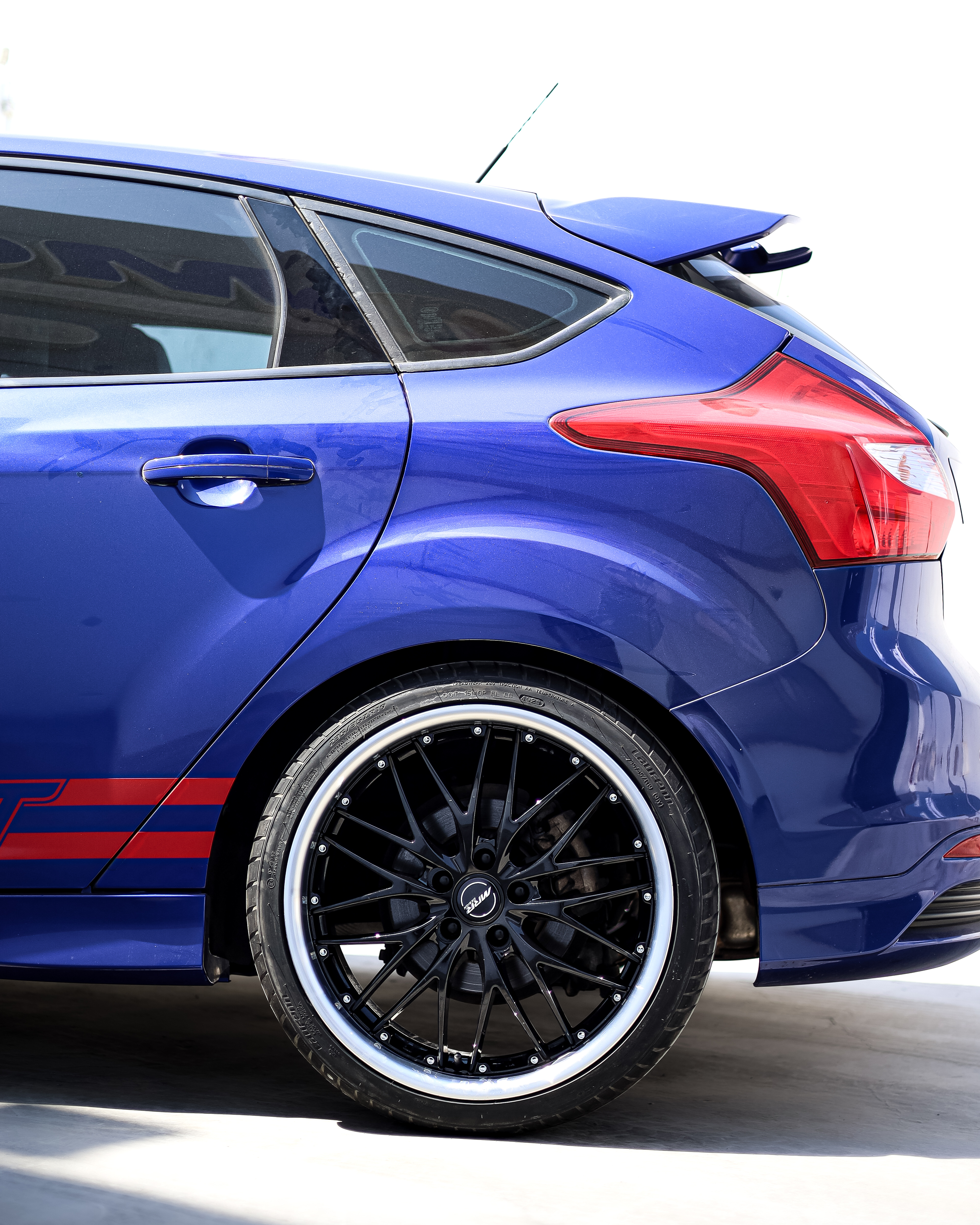 2014 FORD FOCUS gallery image 4